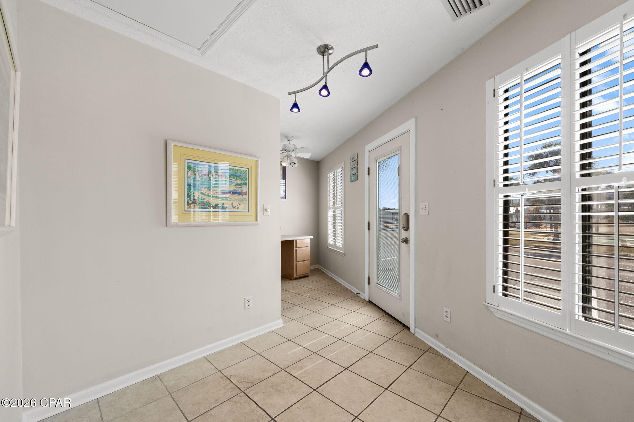 Image 15 For 5 Dolphin Lane