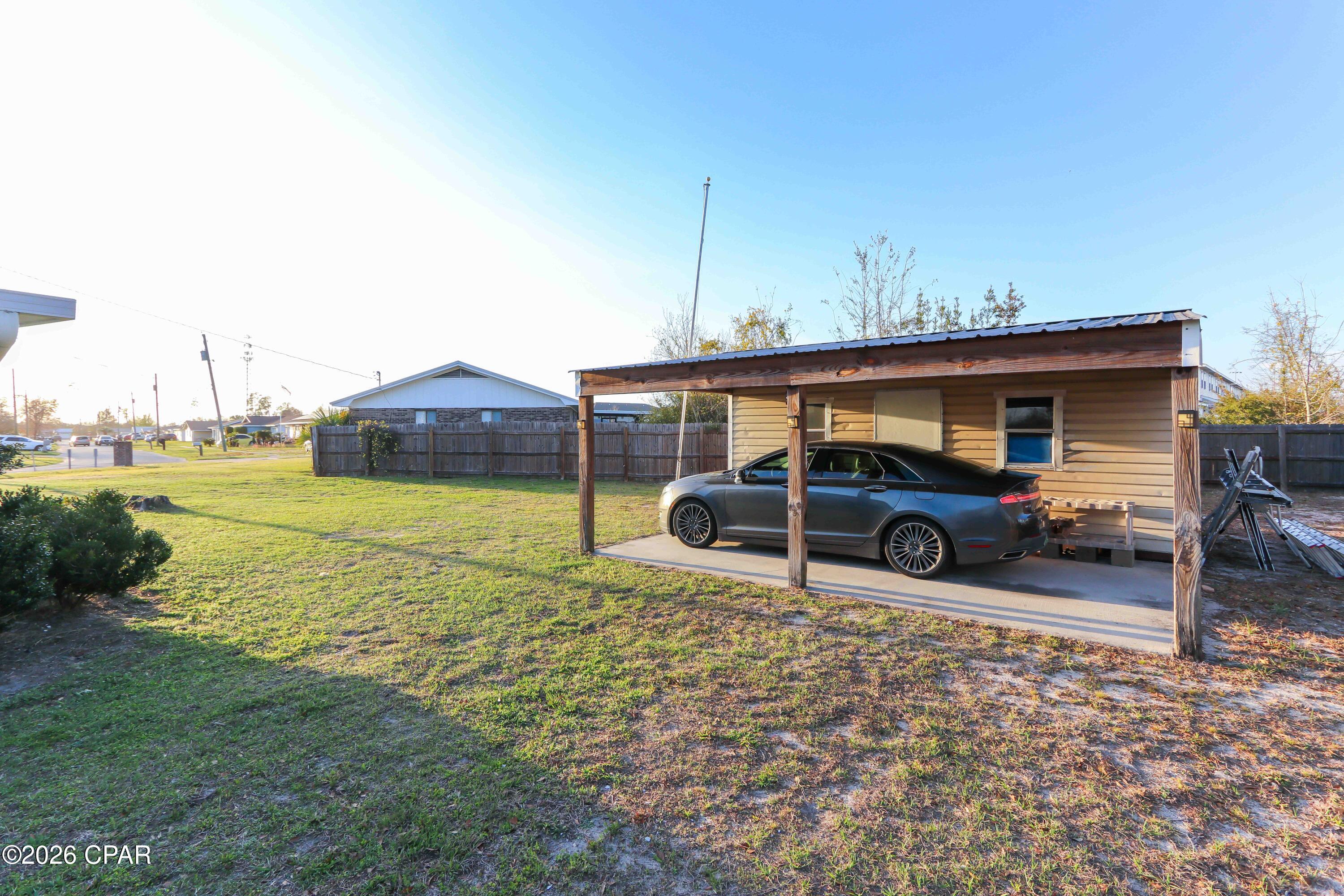 Image 11 For 710 Pine Forest Drive