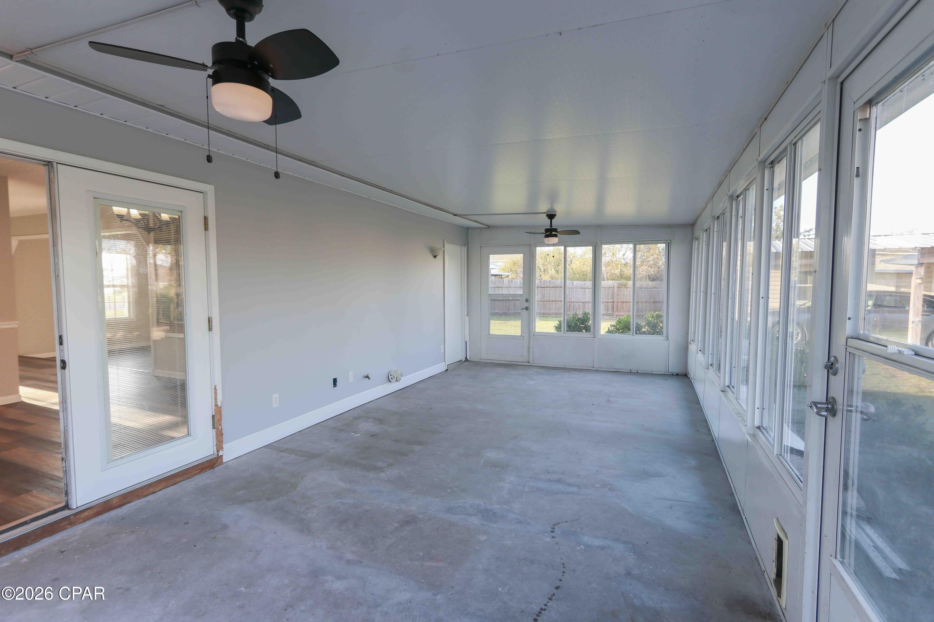 Image 28 For 710 Pine Forest Drive