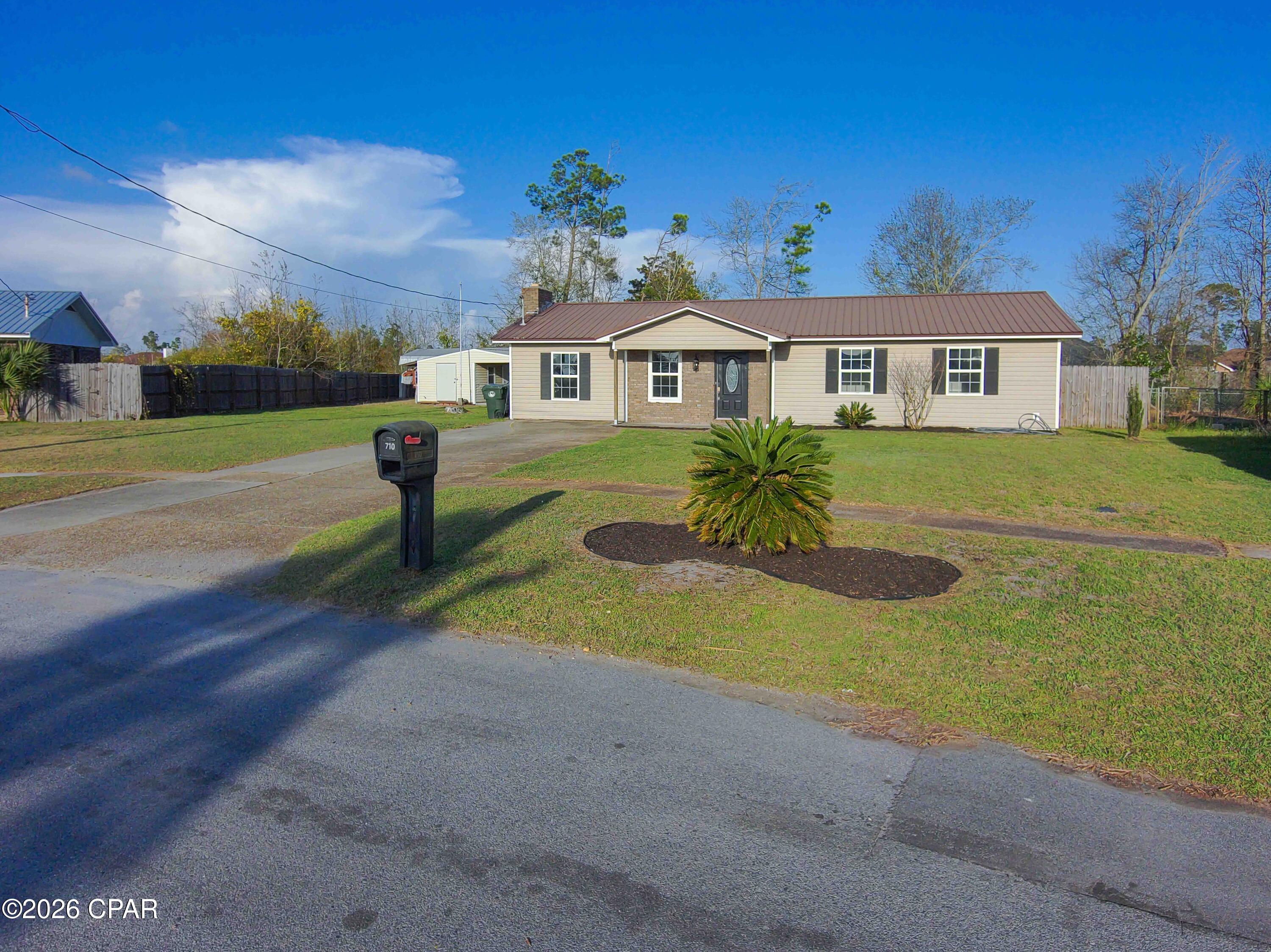 Image 3 For 710 Pine Forest Drive