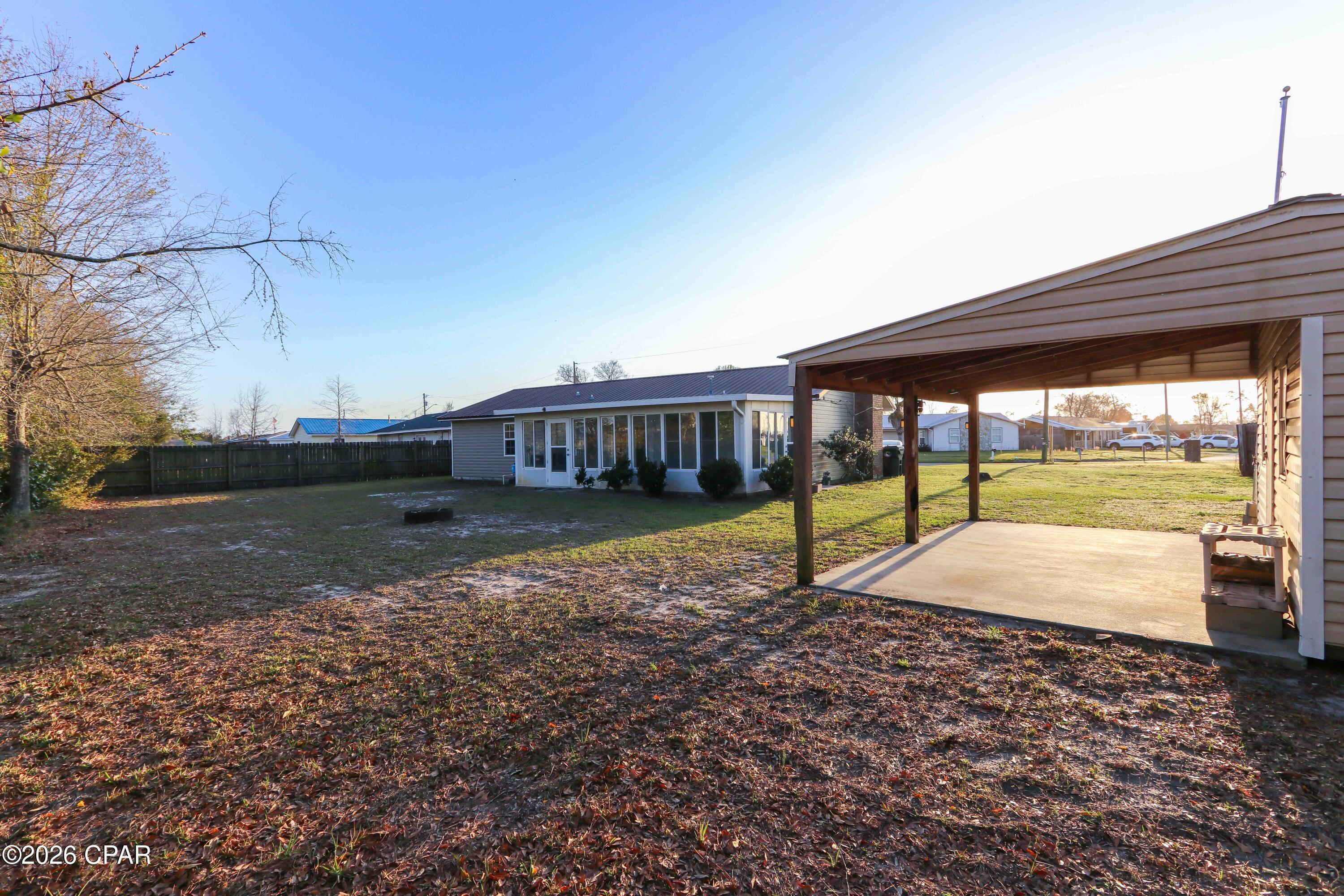 Image 5 For 710 Pine Forest Drive