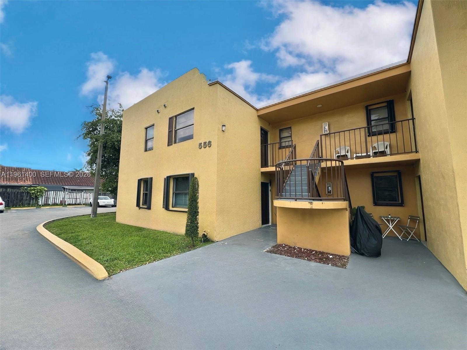 Homes for sale in Sweetwater, FL | 556 Nw 114th Ave #201, Sweetwater, FL 33172 | MLS# A11961400