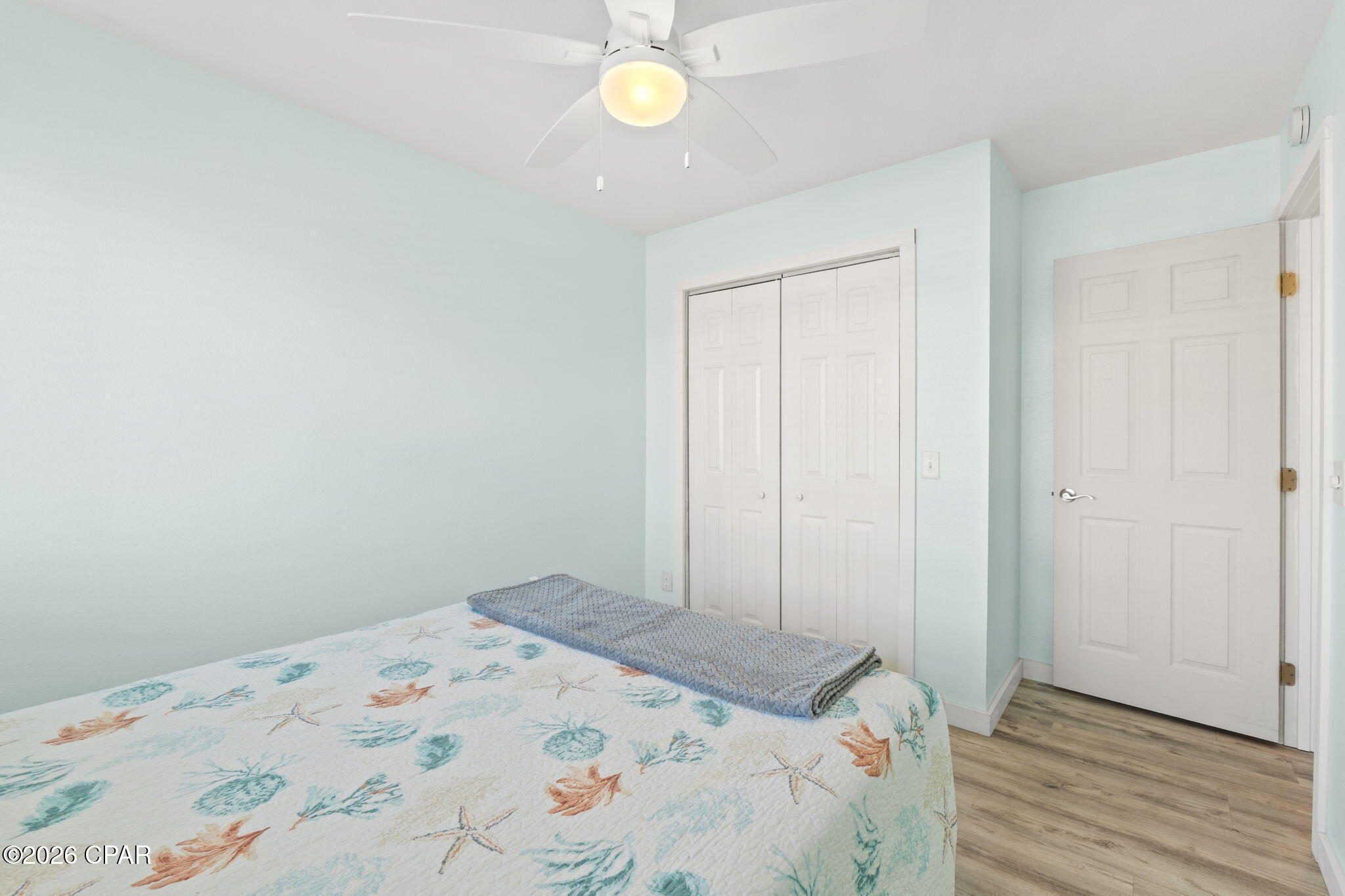 Image 6 For 6323 Beach Drive