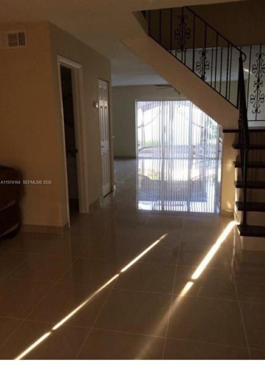 Nova Townhouses Condomini