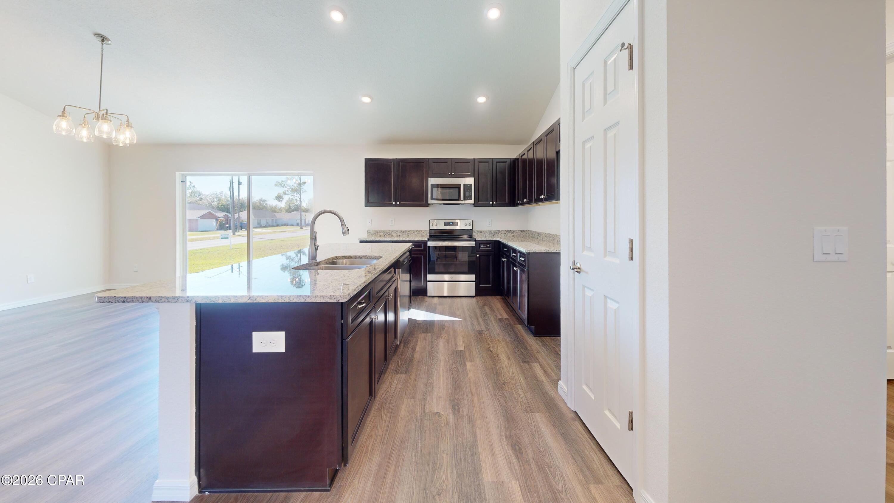 Image 20 For 3984 Quail Court