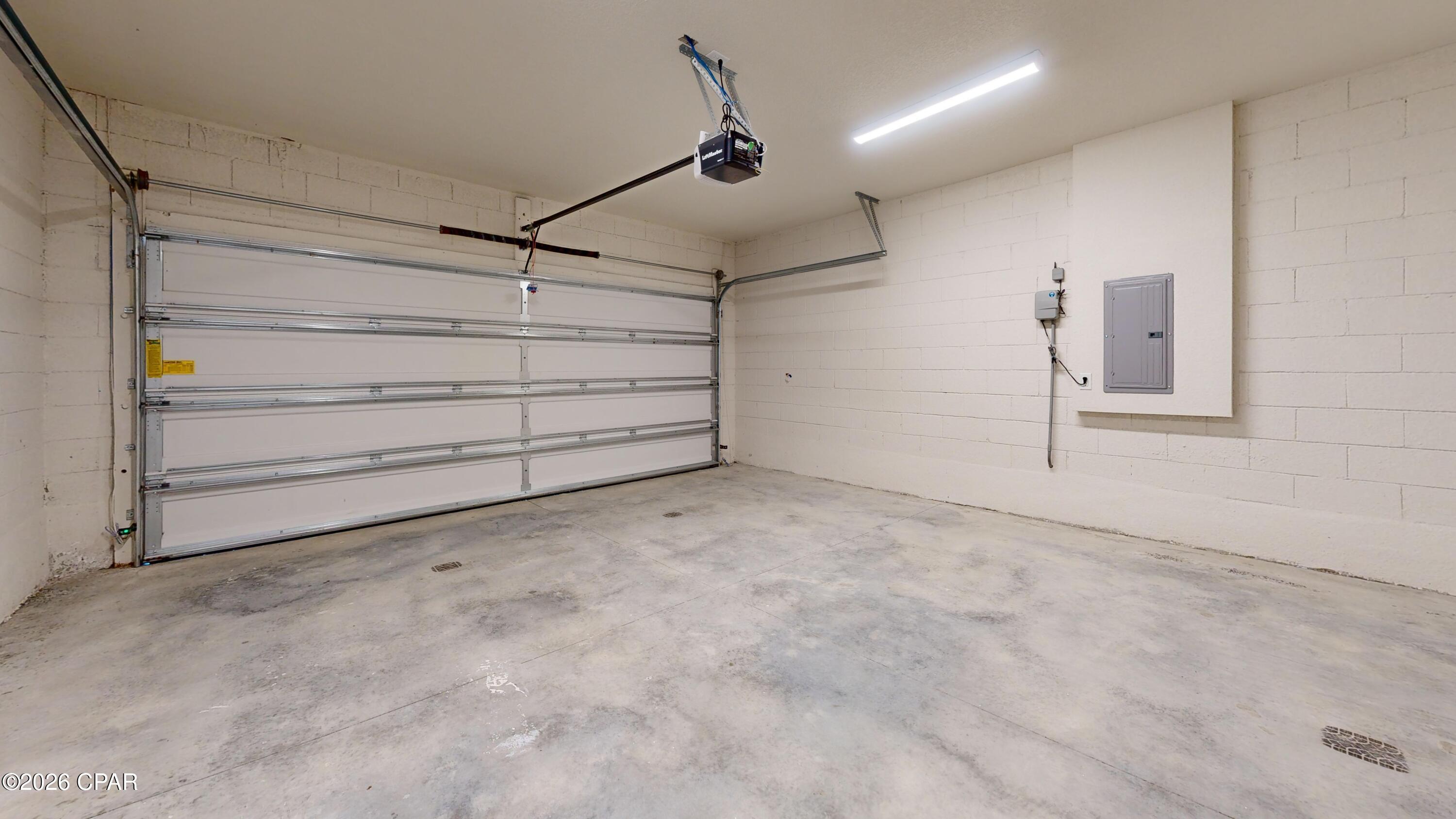 Image 19 For 3982 Quail Court