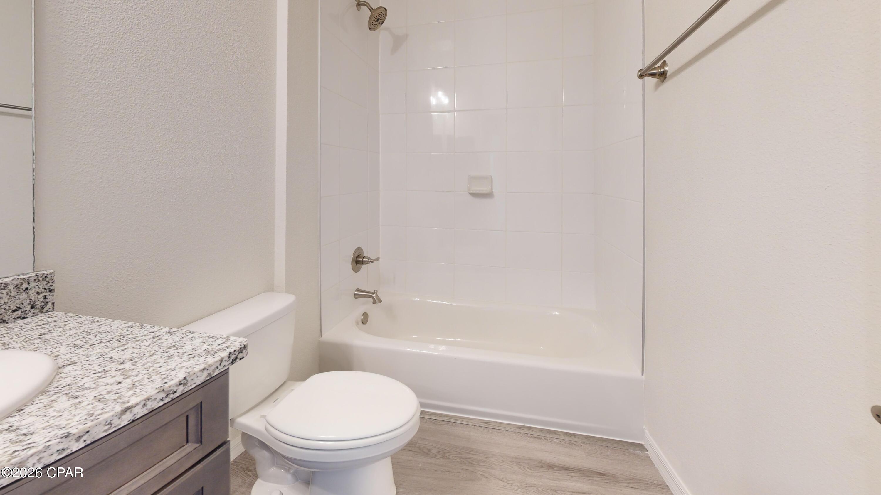 Image 7 For 3982 Quail Court