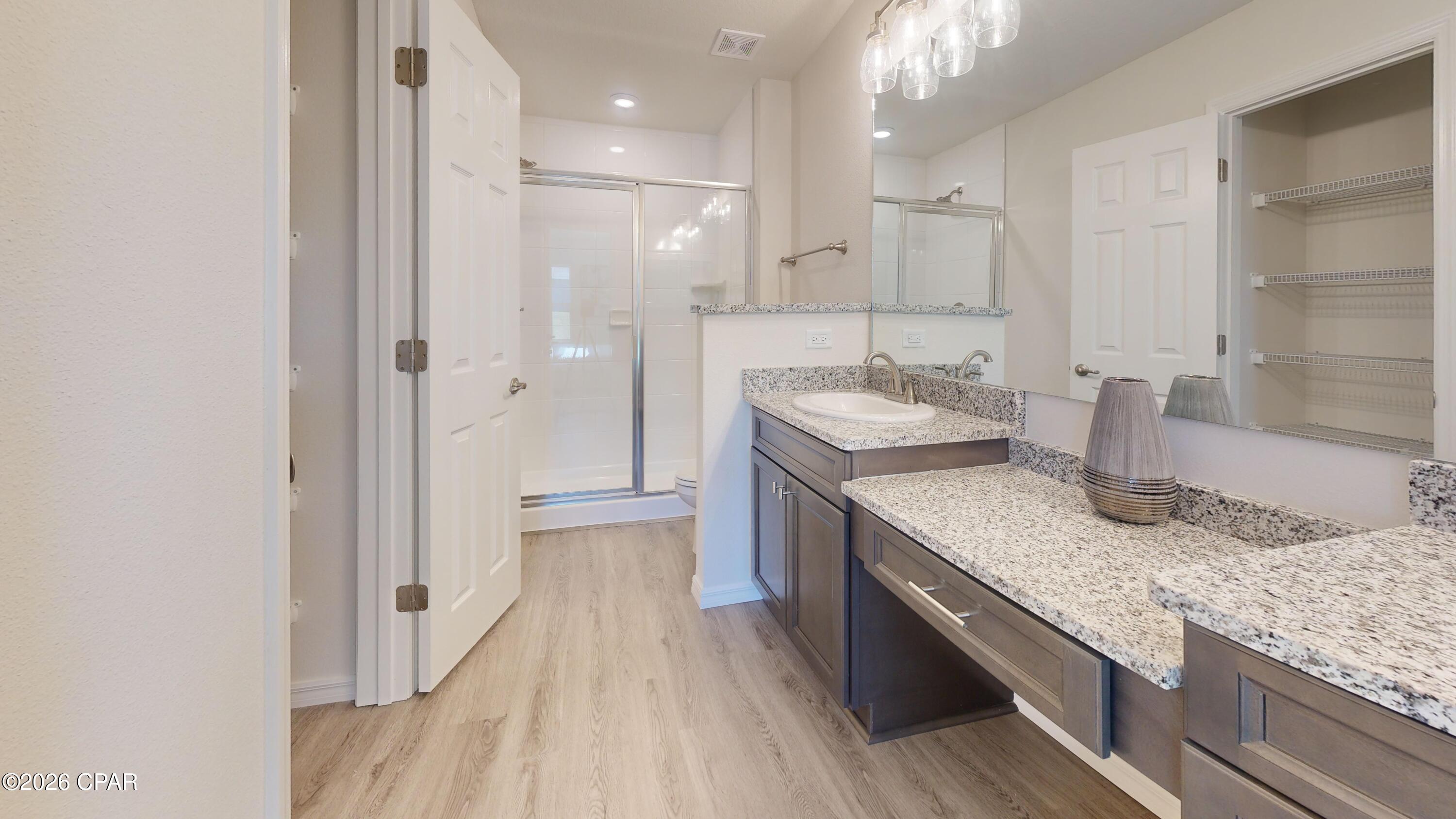 Image 8 For 3982 Quail Court