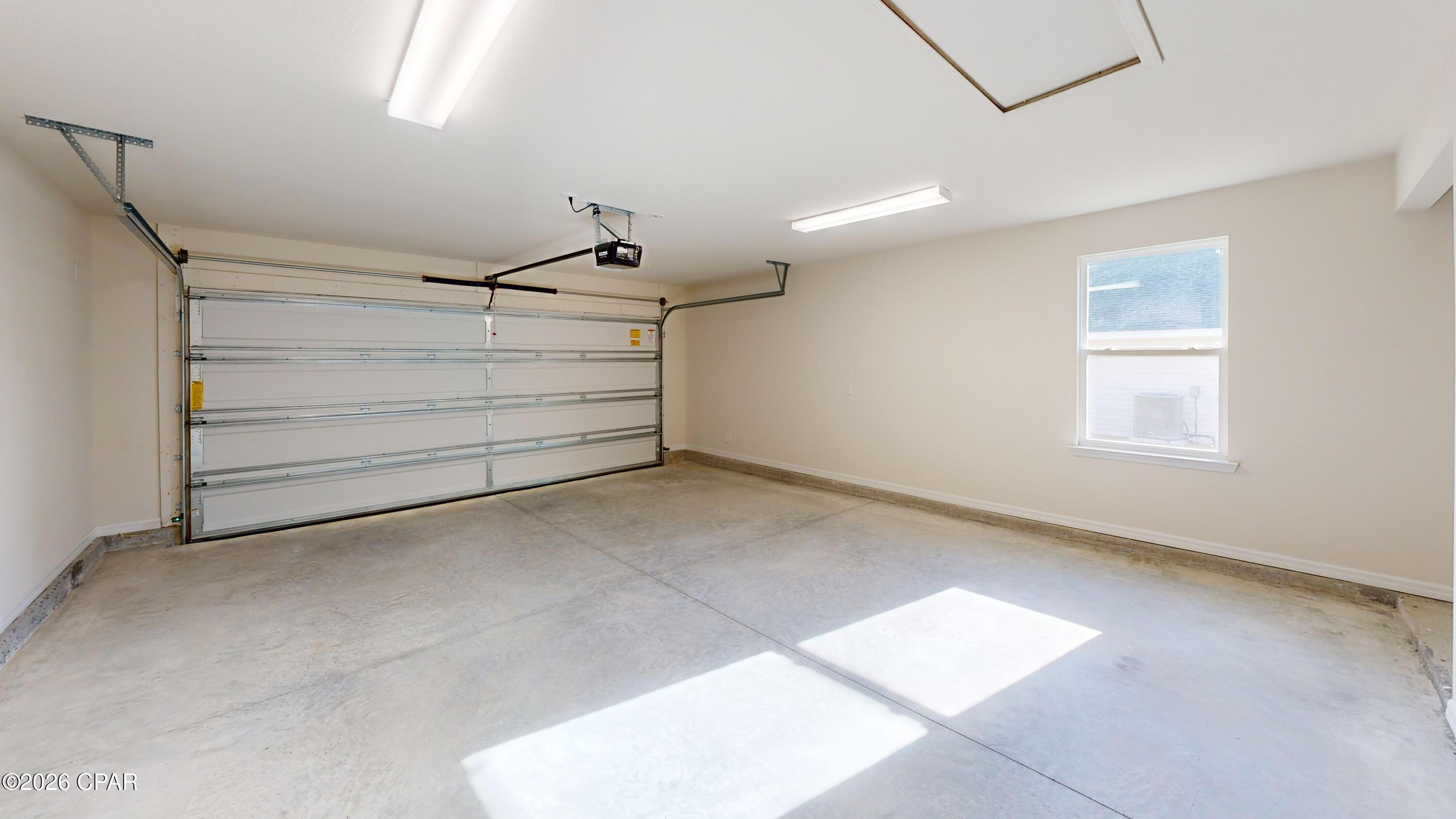 Image 5 For 3892 Bricknell Avenue