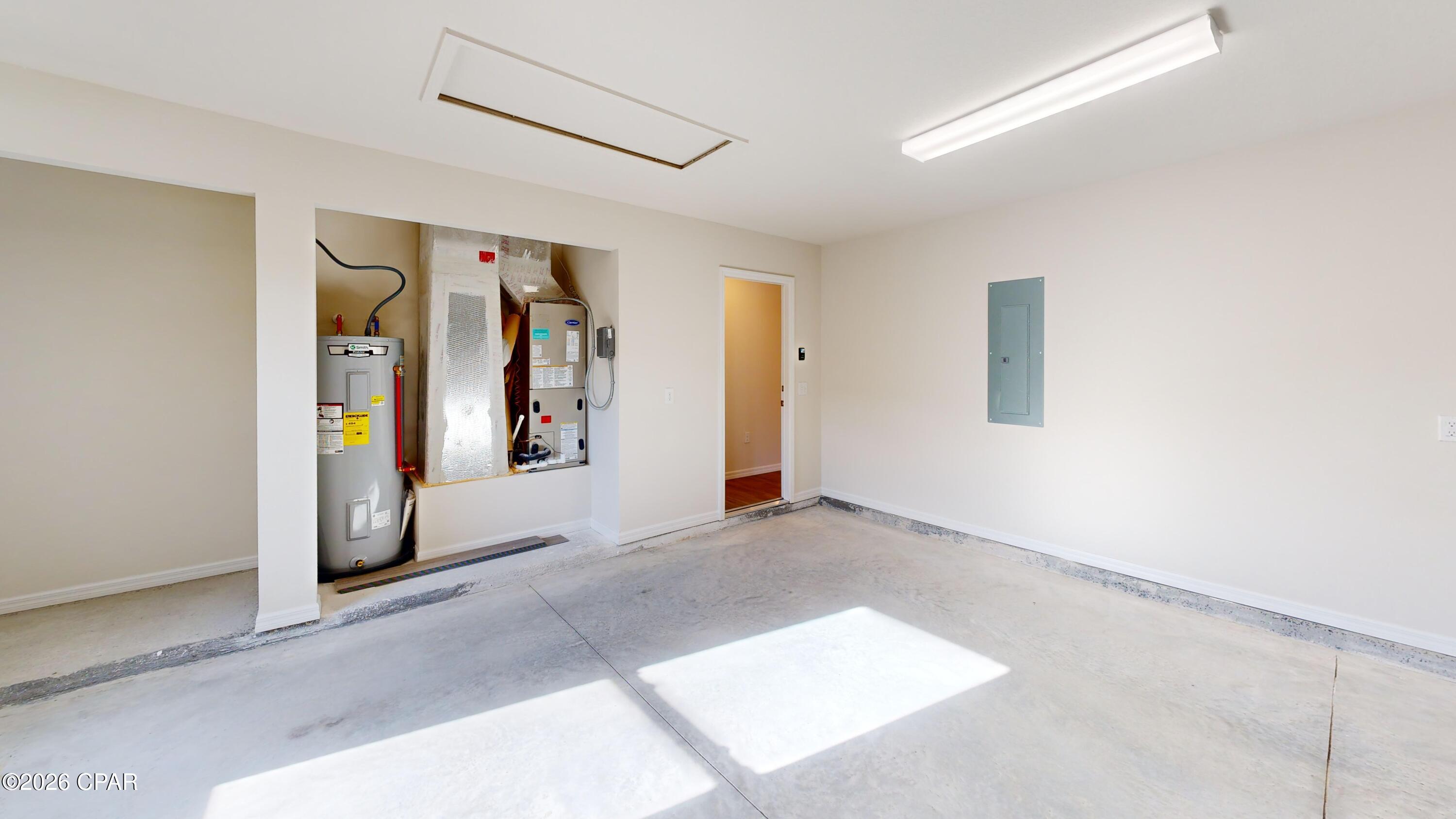 Image 6 For 3892 Bricknell Avenue