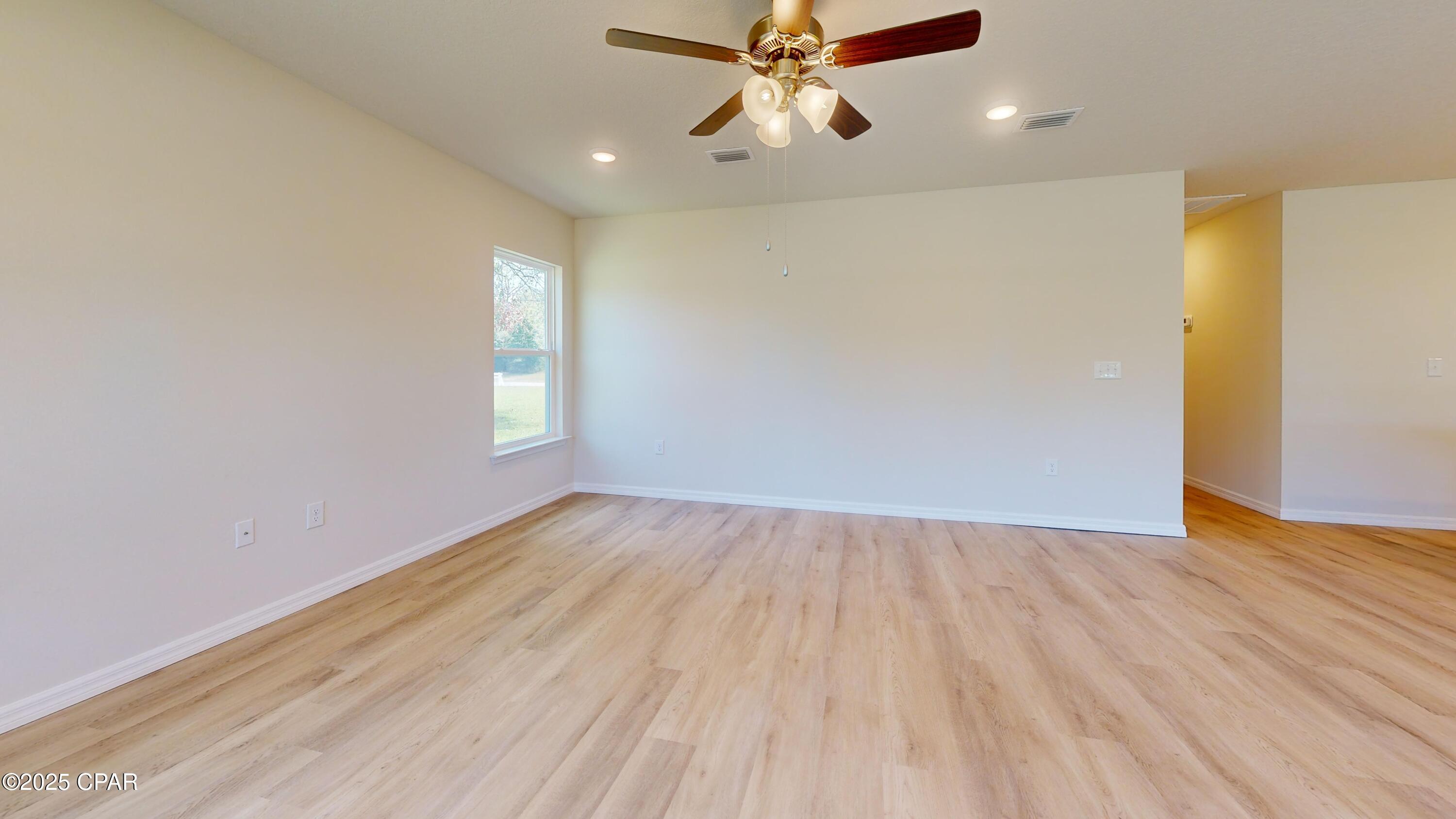 Image 20 For 3884 Bricknell Avenue