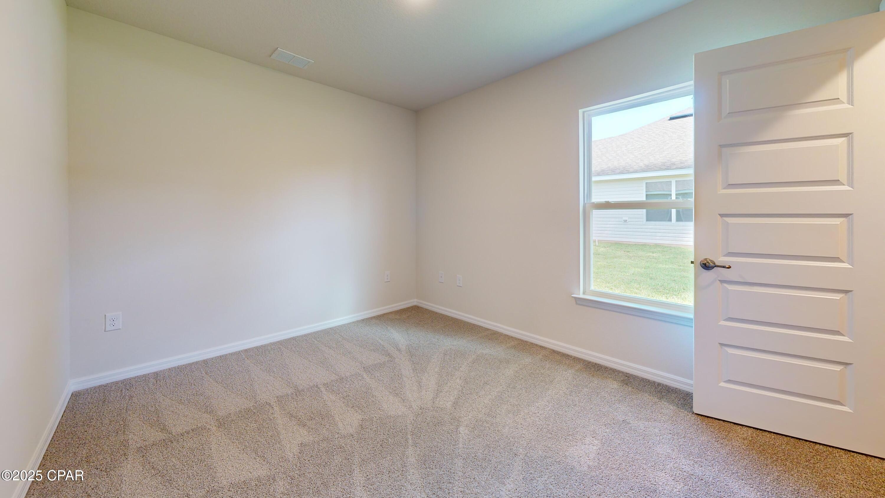 Image 6 For 3884 Bricknell Avenue