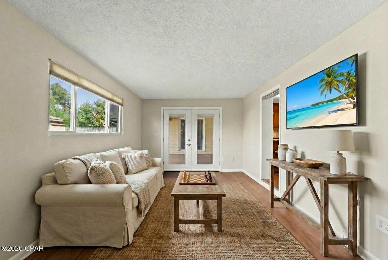 Image 14 For 1111 Wave Avenue