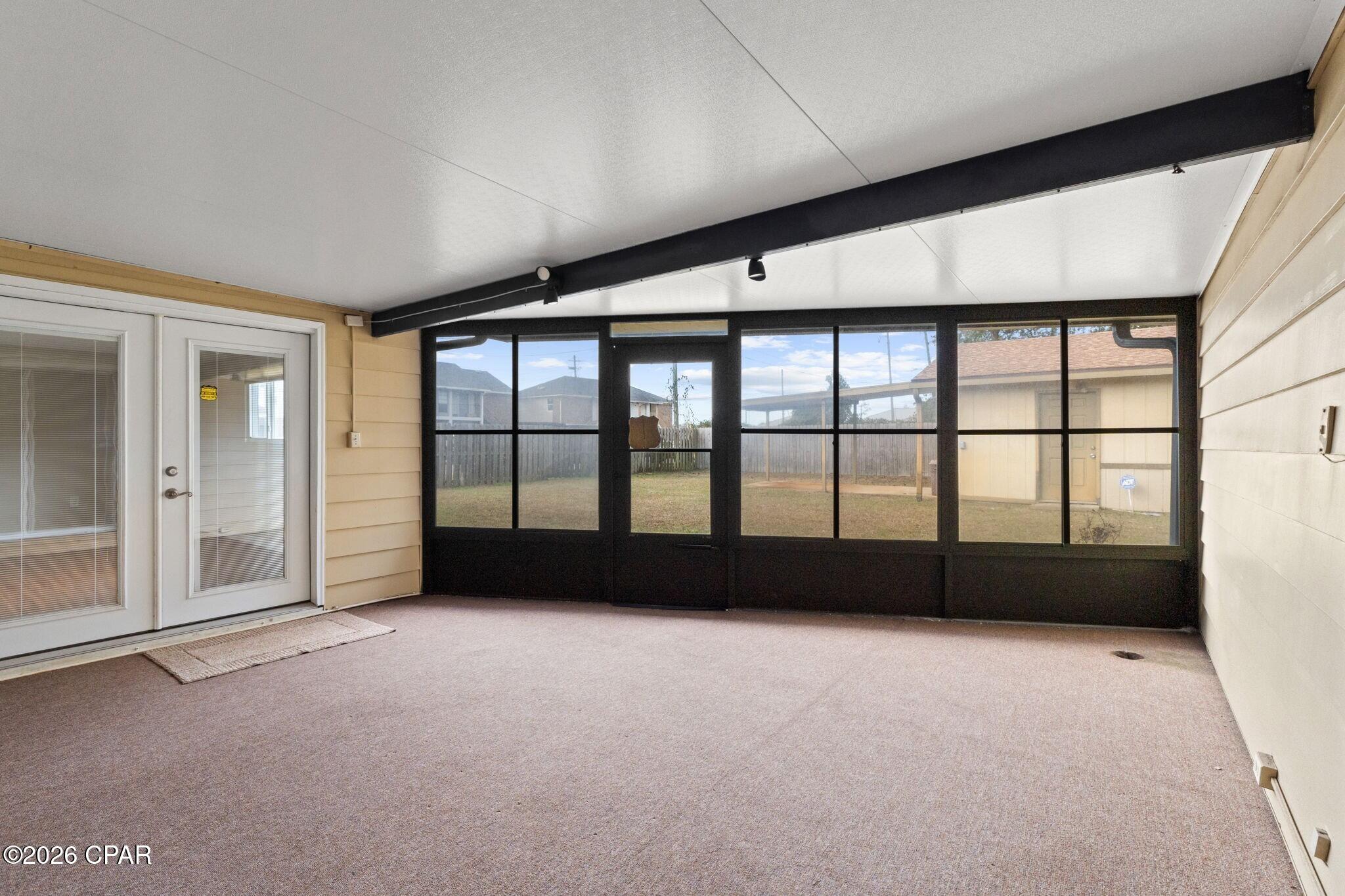 Image 16 For 1111 Wave Avenue