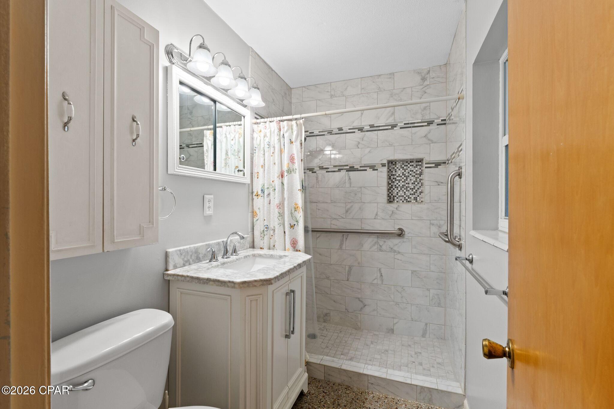 Image 20 For 1111 Wave Avenue