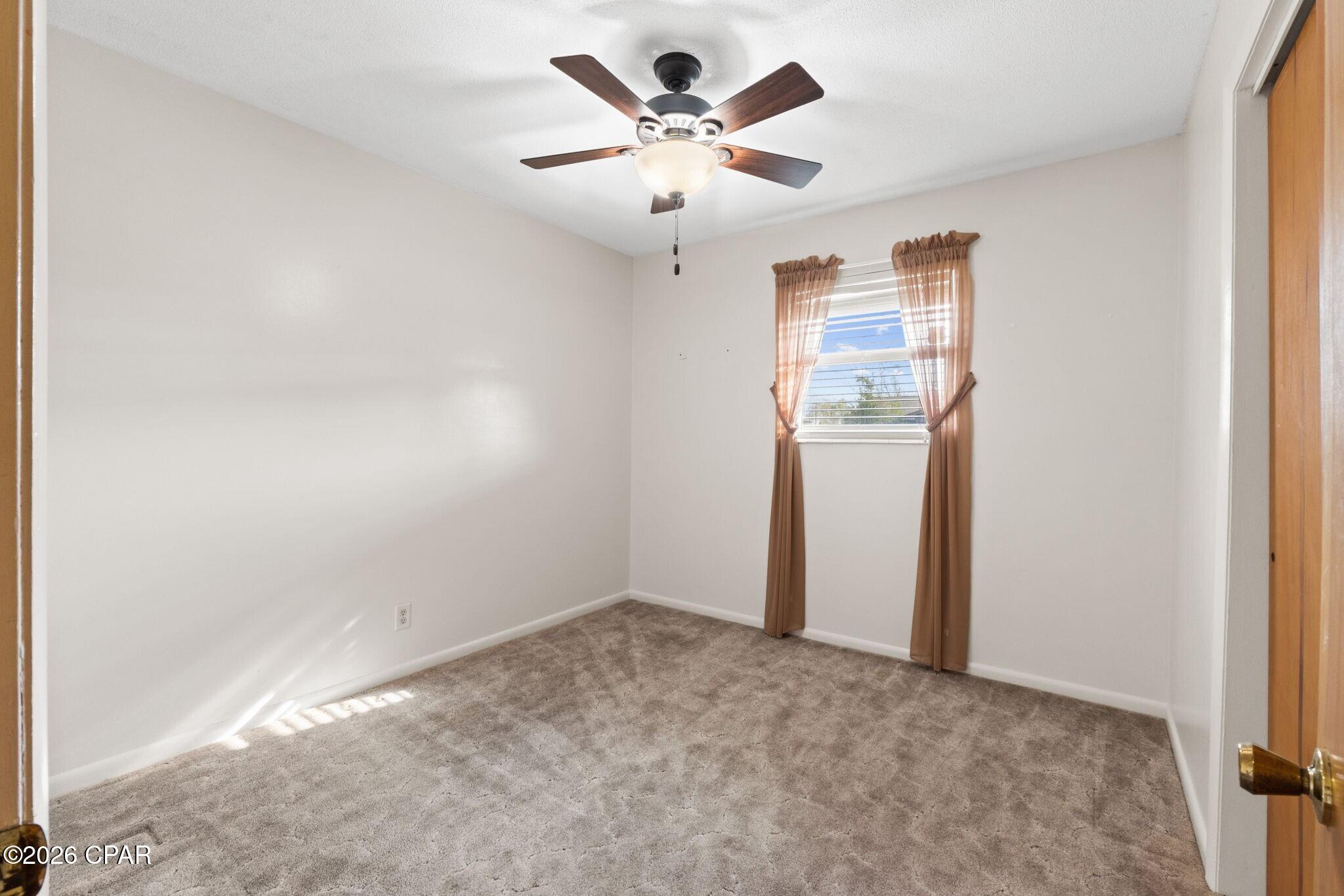 Image 22 For 1111 Wave Avenue