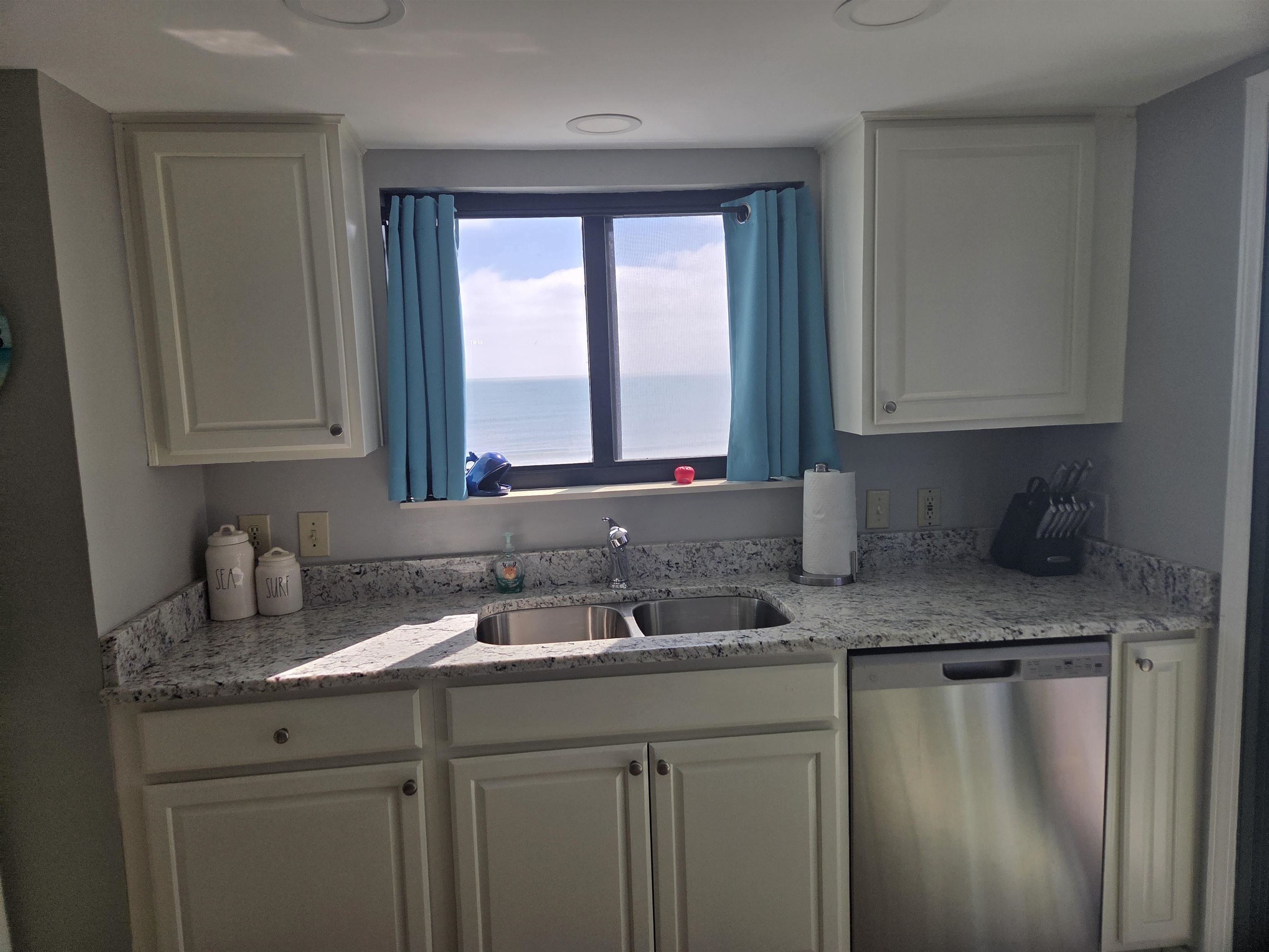 Homes for sale in North Myrtle Beach, SC | 2908 N Ocean Blvd, North Myrtle Beach, SC 29582 | MLS# 2605316