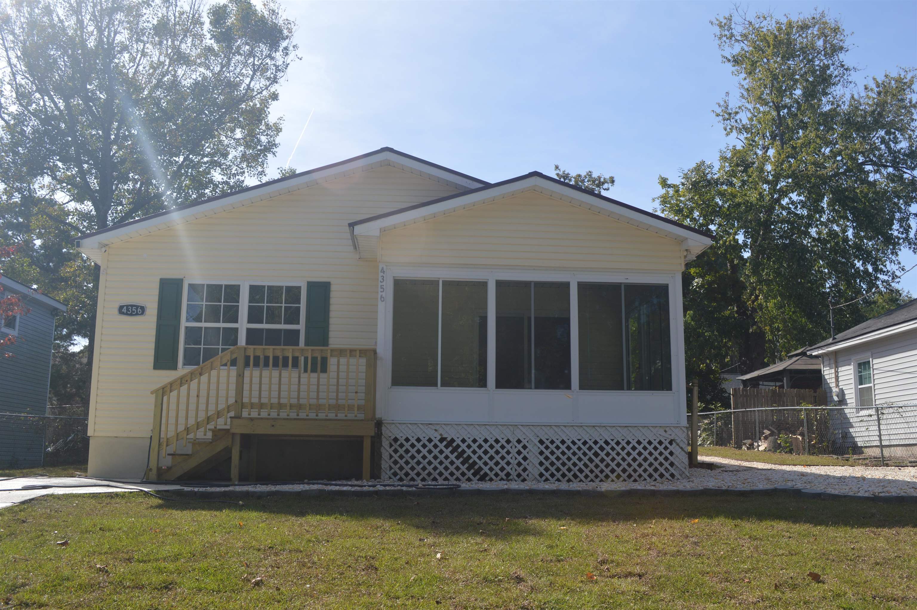 4356 Bayshore Dr. Little River, SC 29566