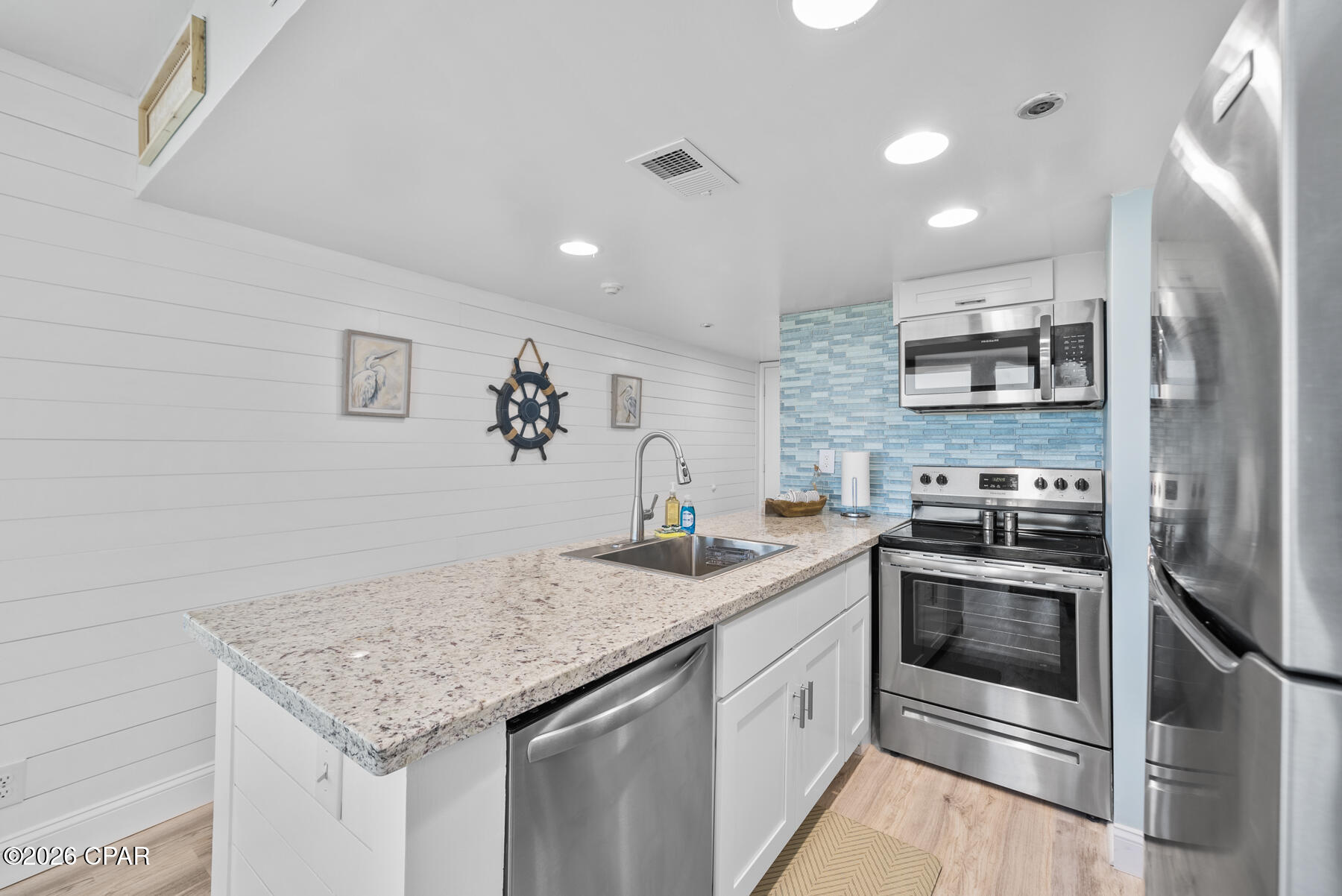 Image 10 For 9850 Thomas Drive 601e