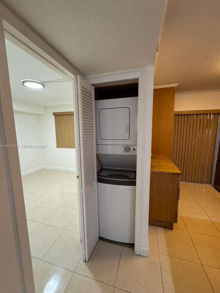 Marbella By The Grove Con