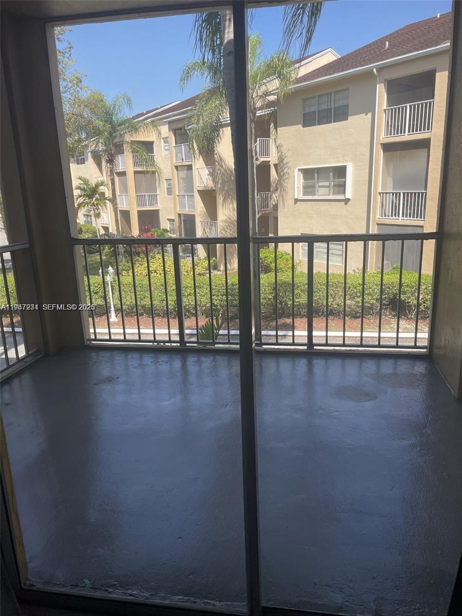 Hammocks Trails Condo