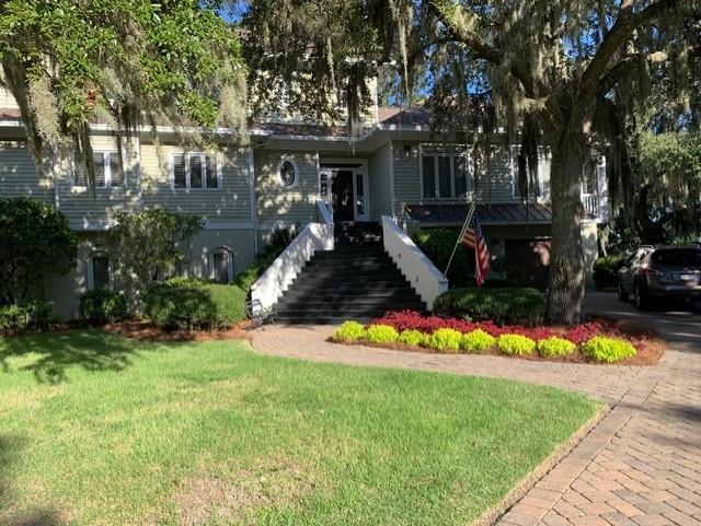 110 Swan Point Trail