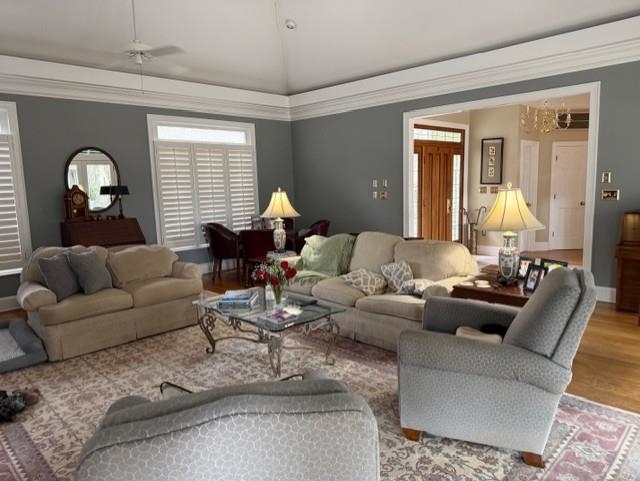 110 Swan Point Trail 