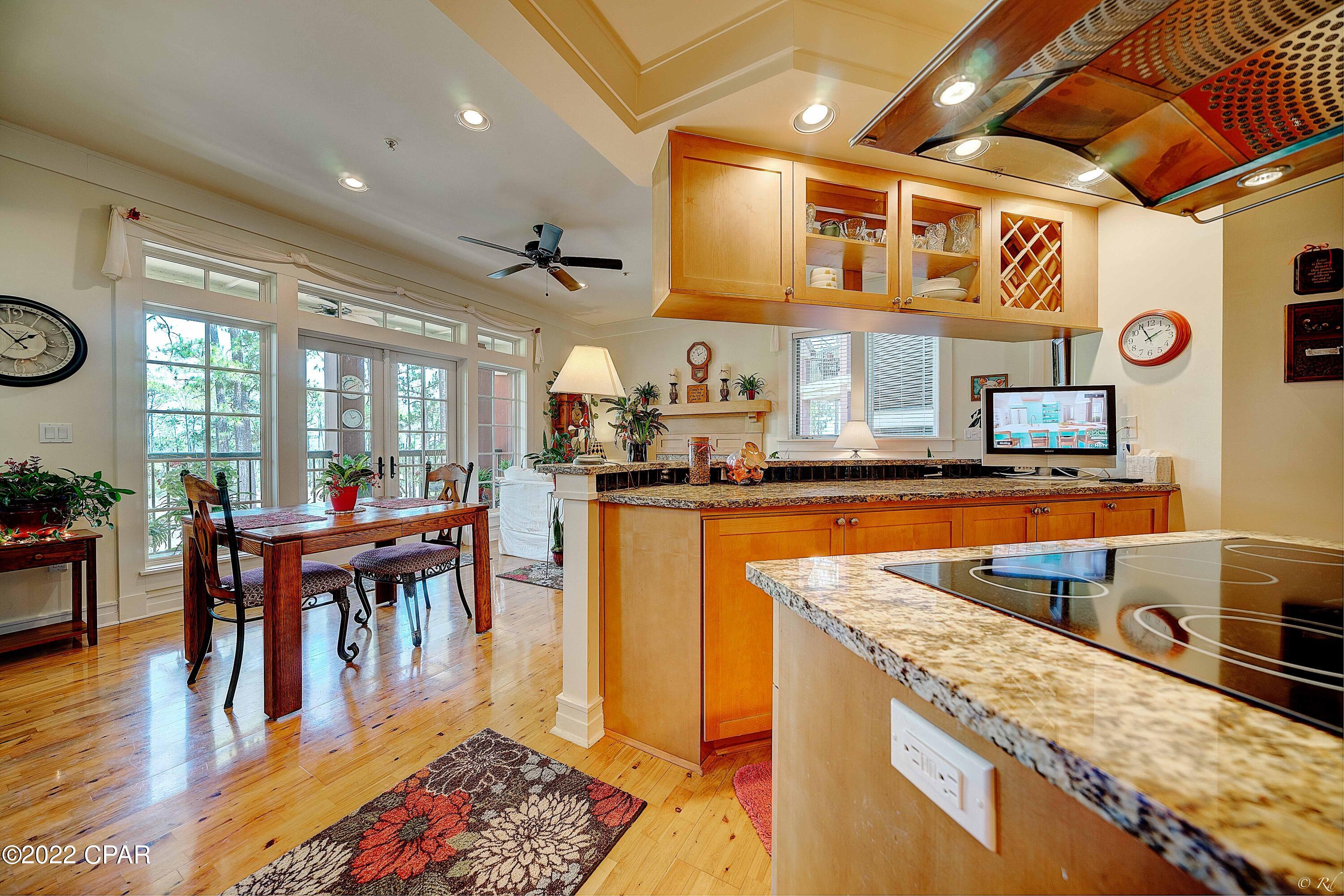 Image 10 For 1112 Prospect  201