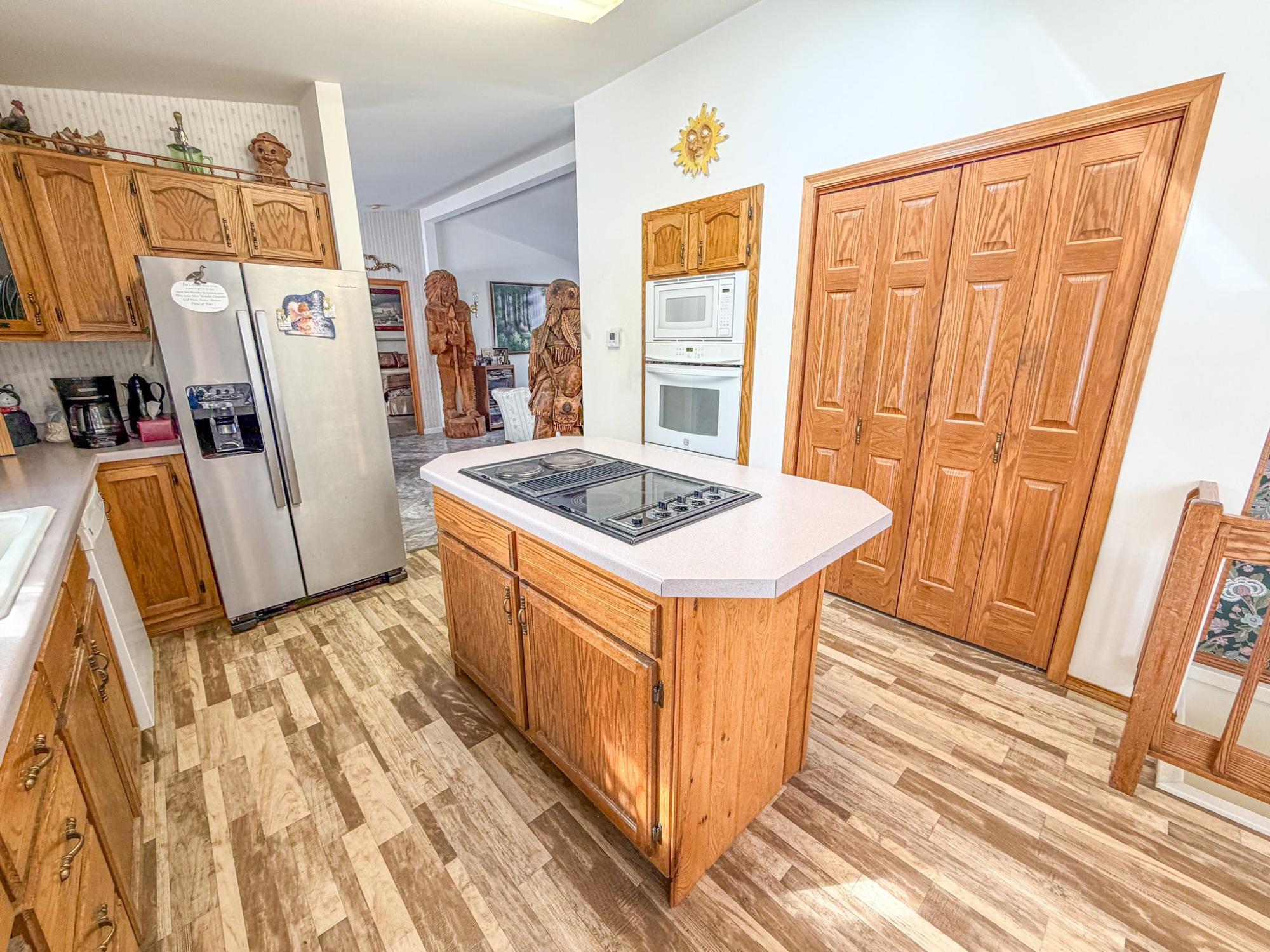 River Property Property N9076 Old Bridge Rd Photo 35