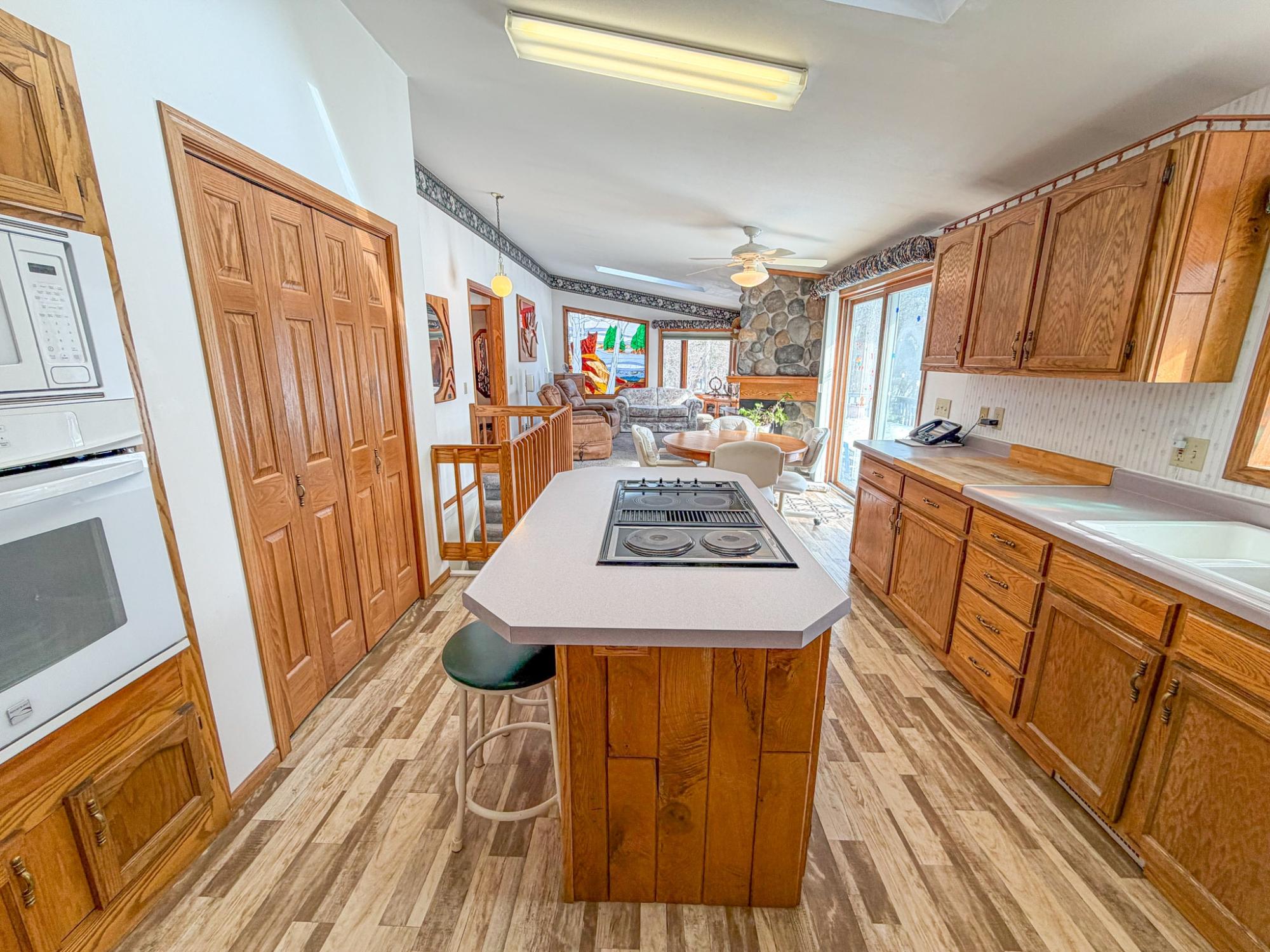 River Property Property N9076 Old Bridge Rd Photo 37