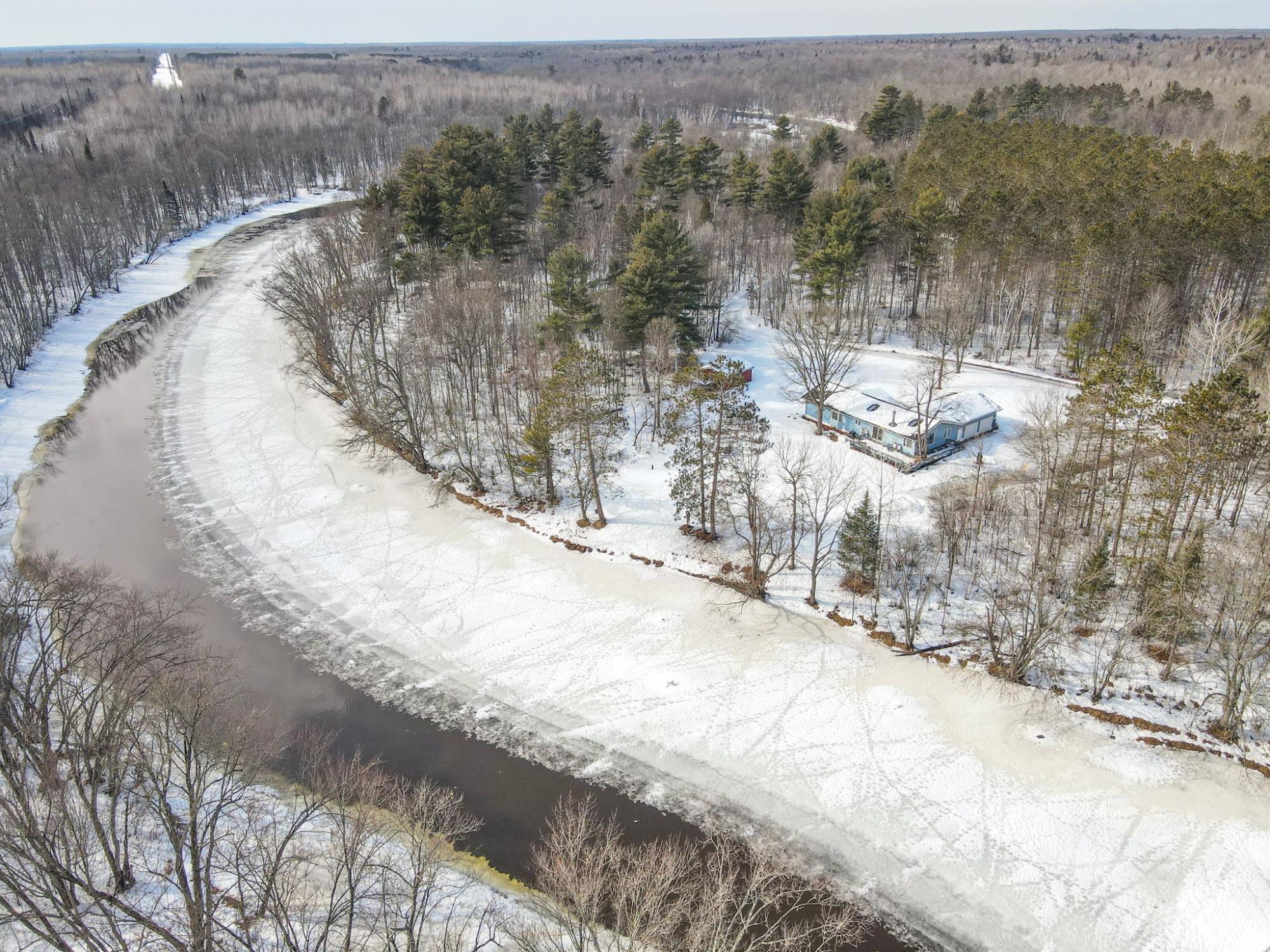 River Property Property N9076 Old Bridge Rd Photo 4