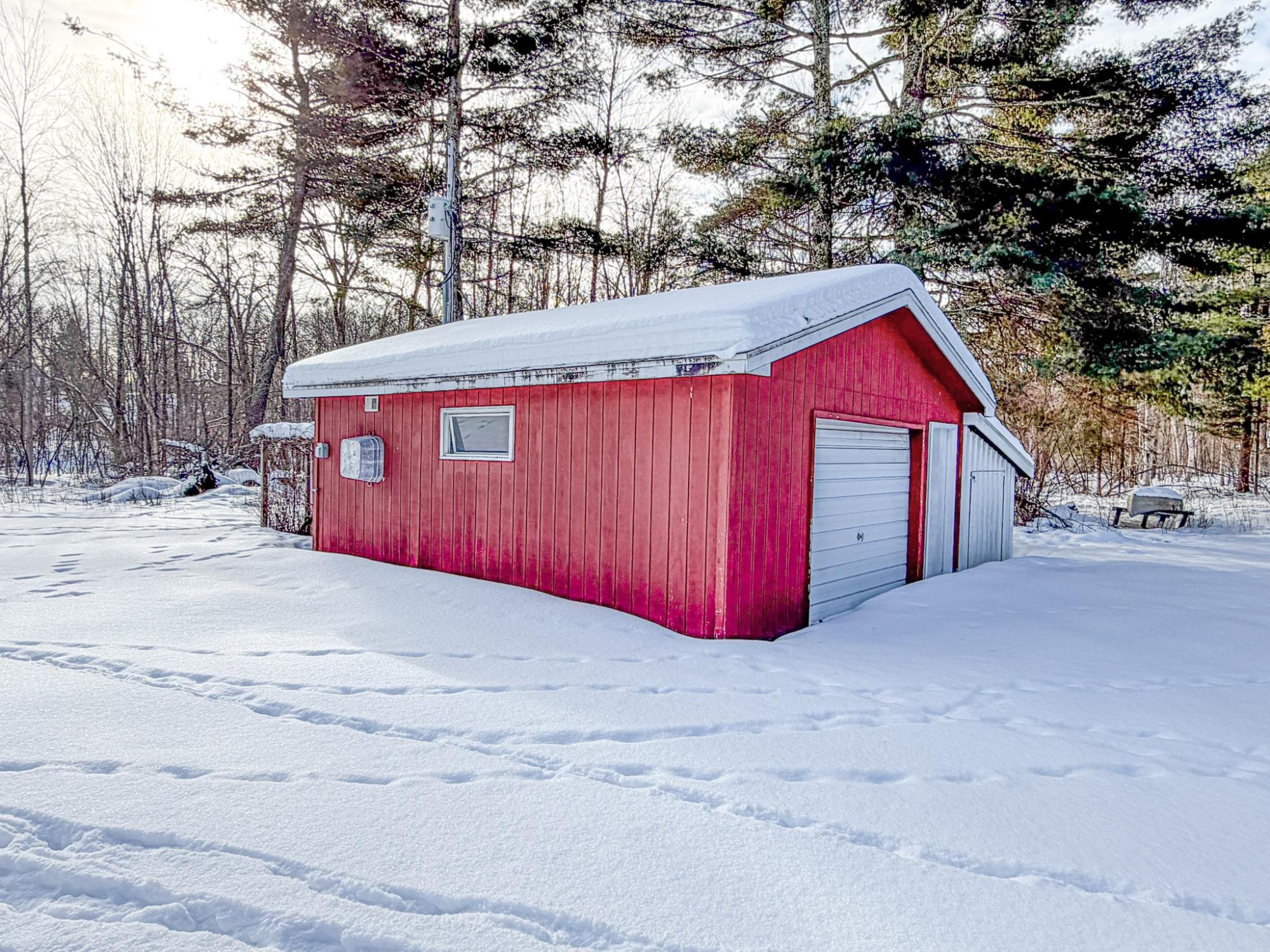 River Property Property N9076 Old Bridge Rd Photo 91