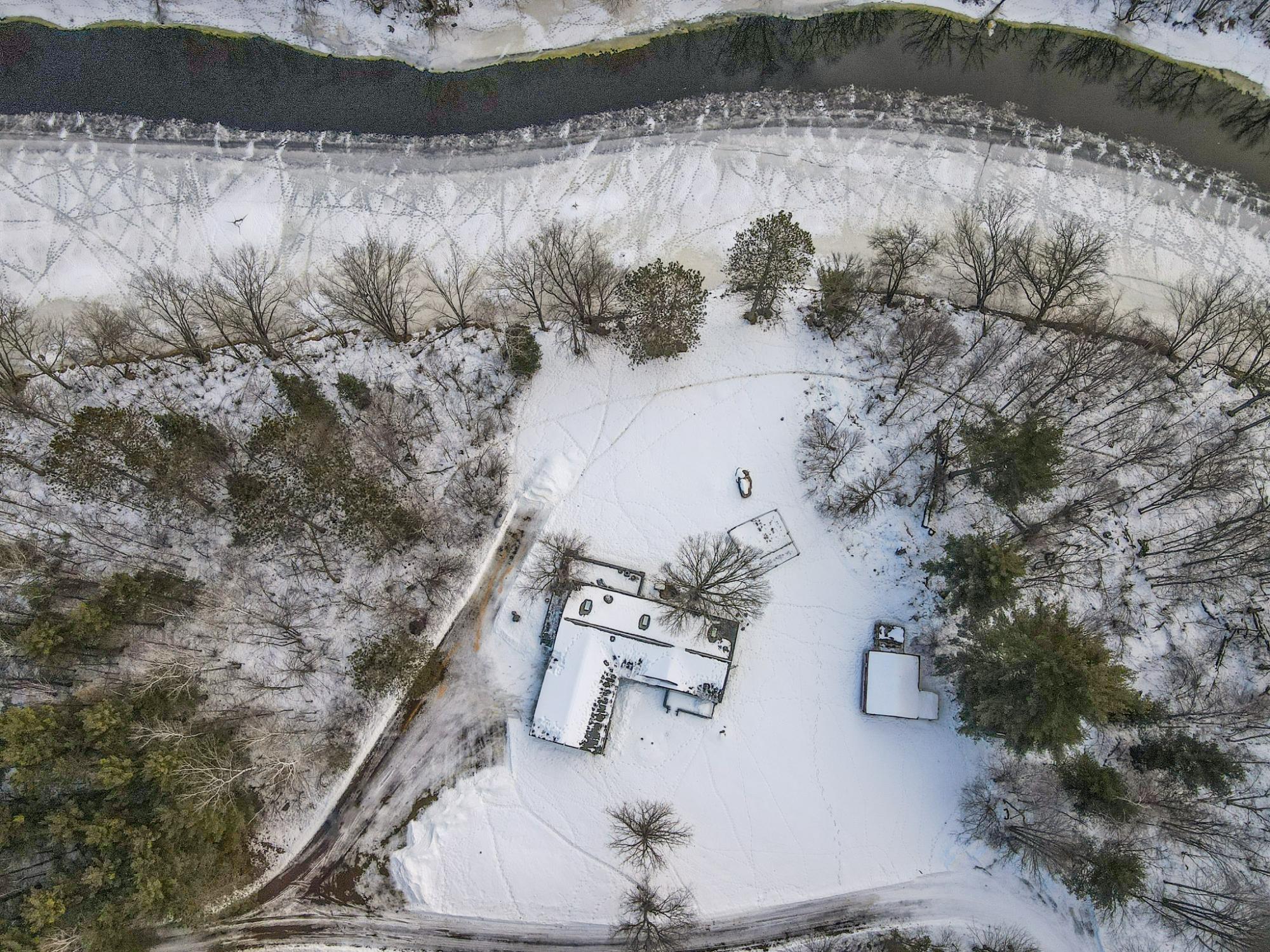 River Property Property N9076 Old Bridge Rd Photo 92