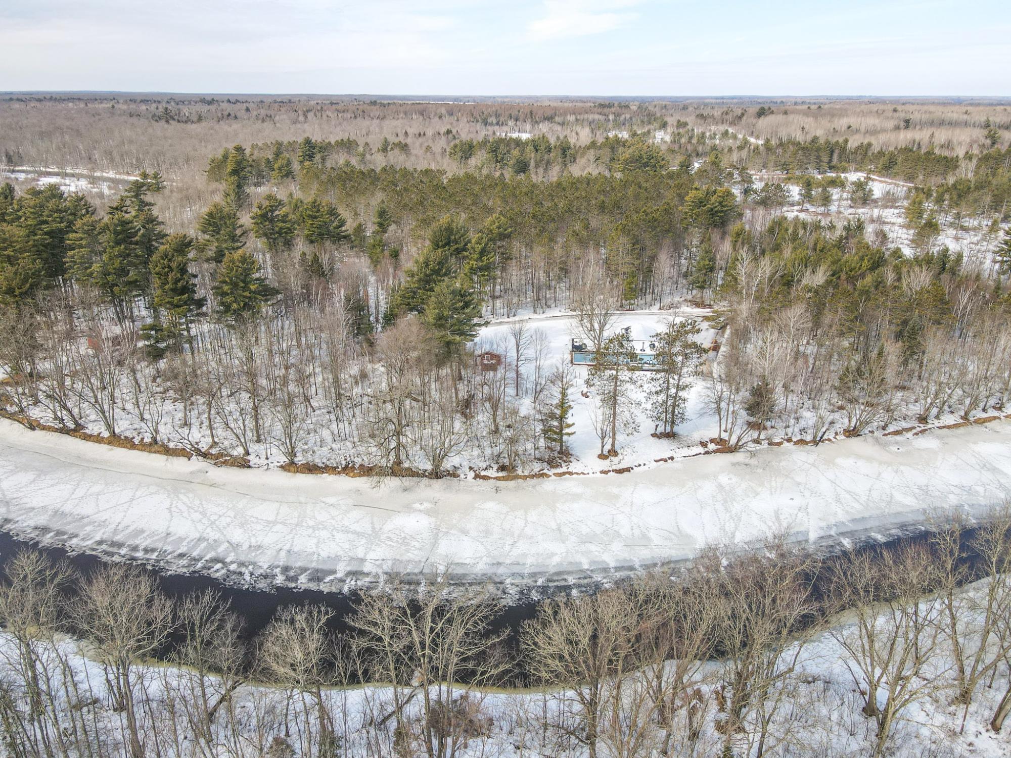 River Property Property N9076 Old Bridge Rd Photo 94