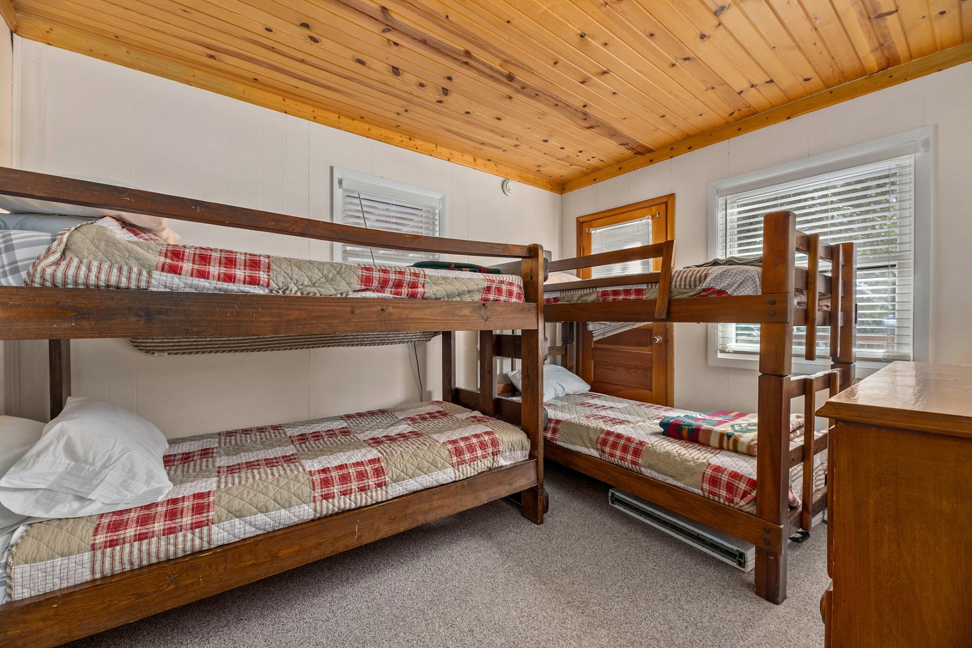 Lake George Property 2811 Three Gs Dr Photo 12