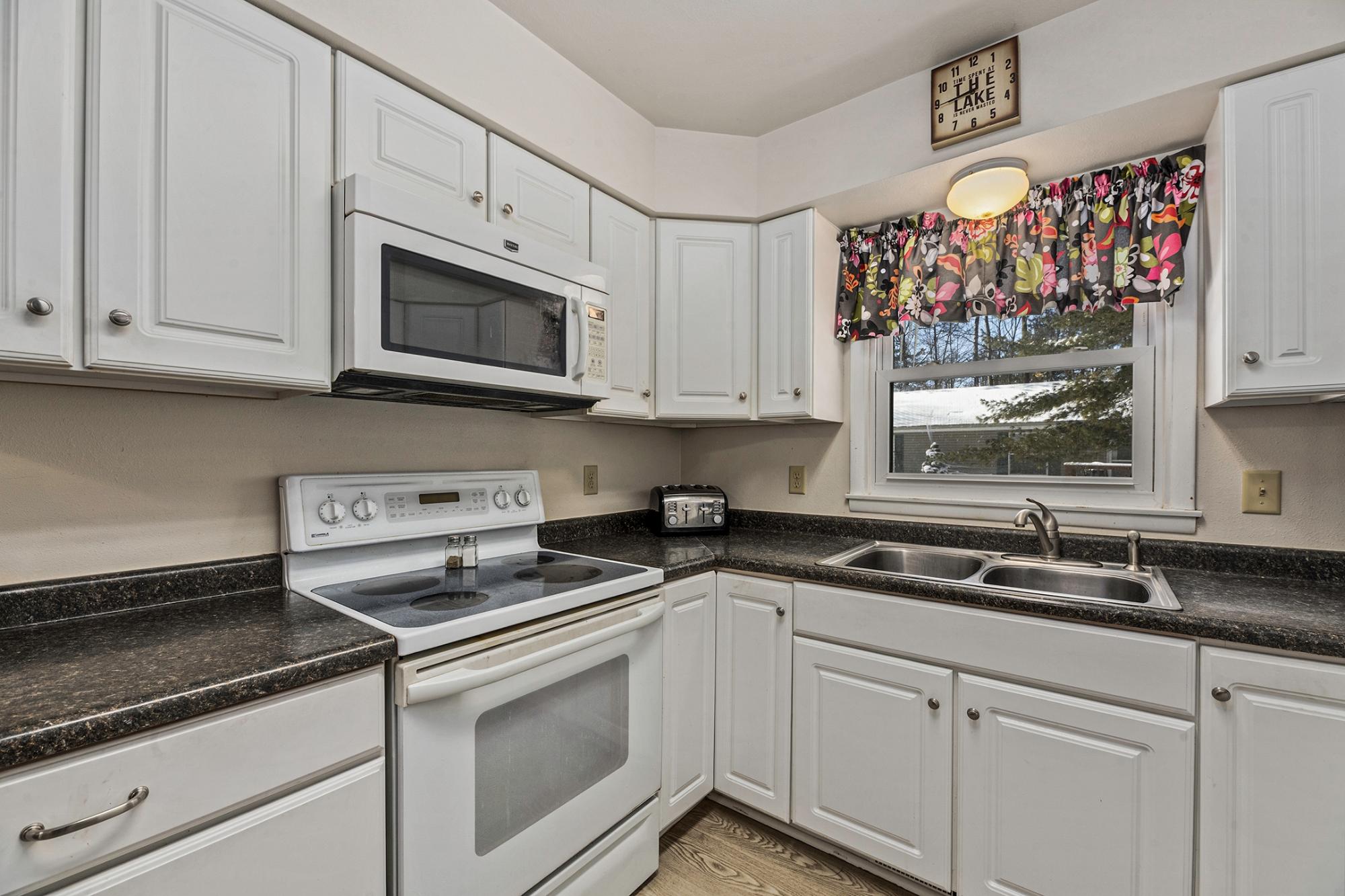 Lake George Property 2811 Three Gs Dr Photo 6