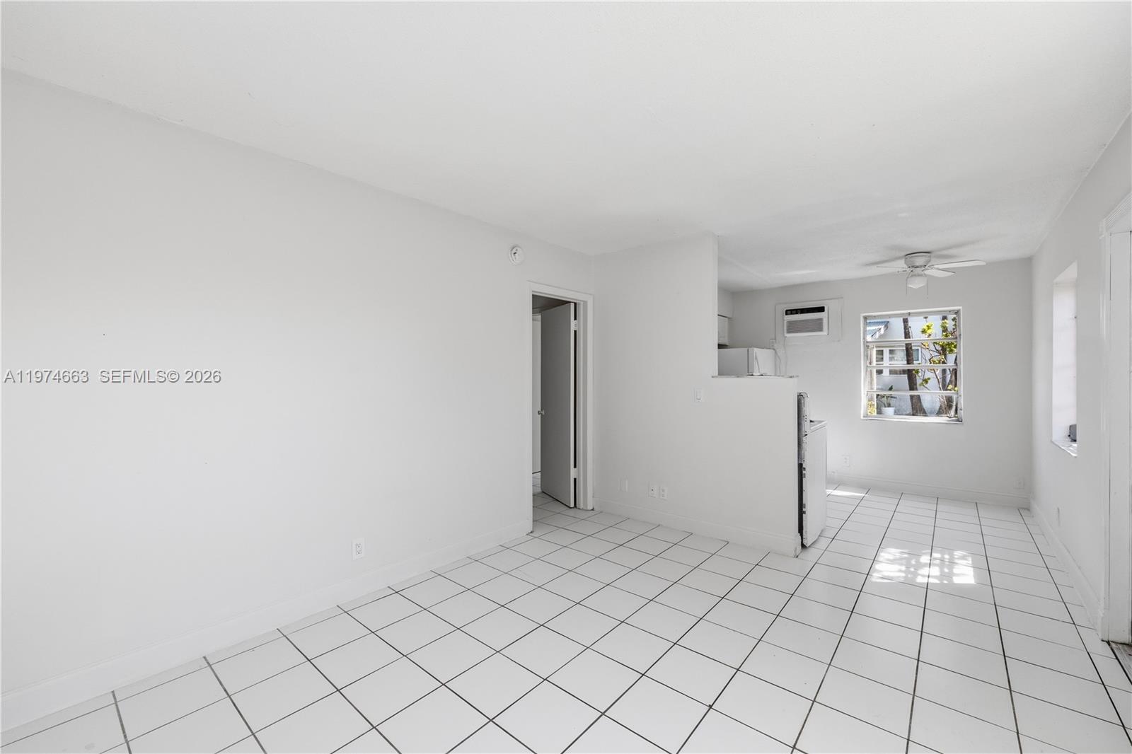 Croissant Park Dixie Cut-