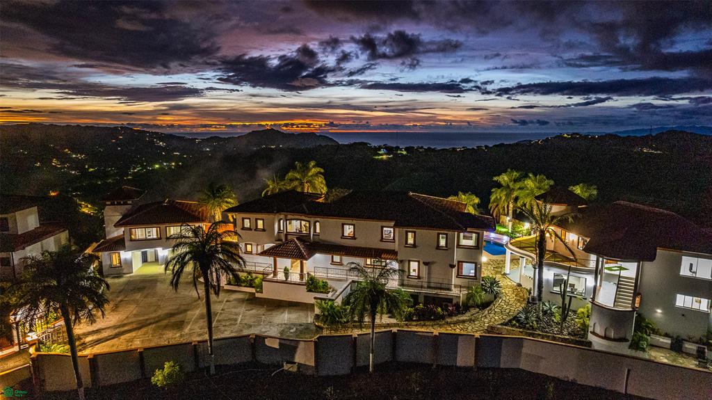 8 bed Single Family Homes For Sale in Carrillo, Guanacaste - 1