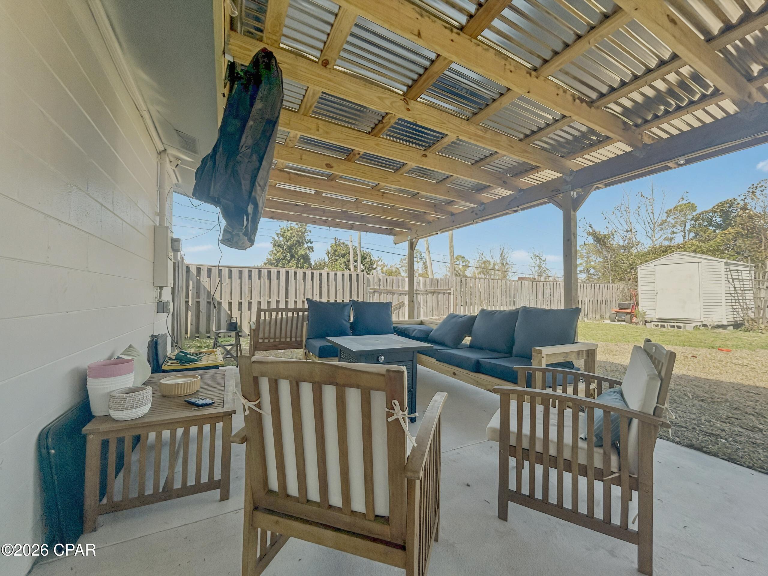 Image 5 For 412 18th Court