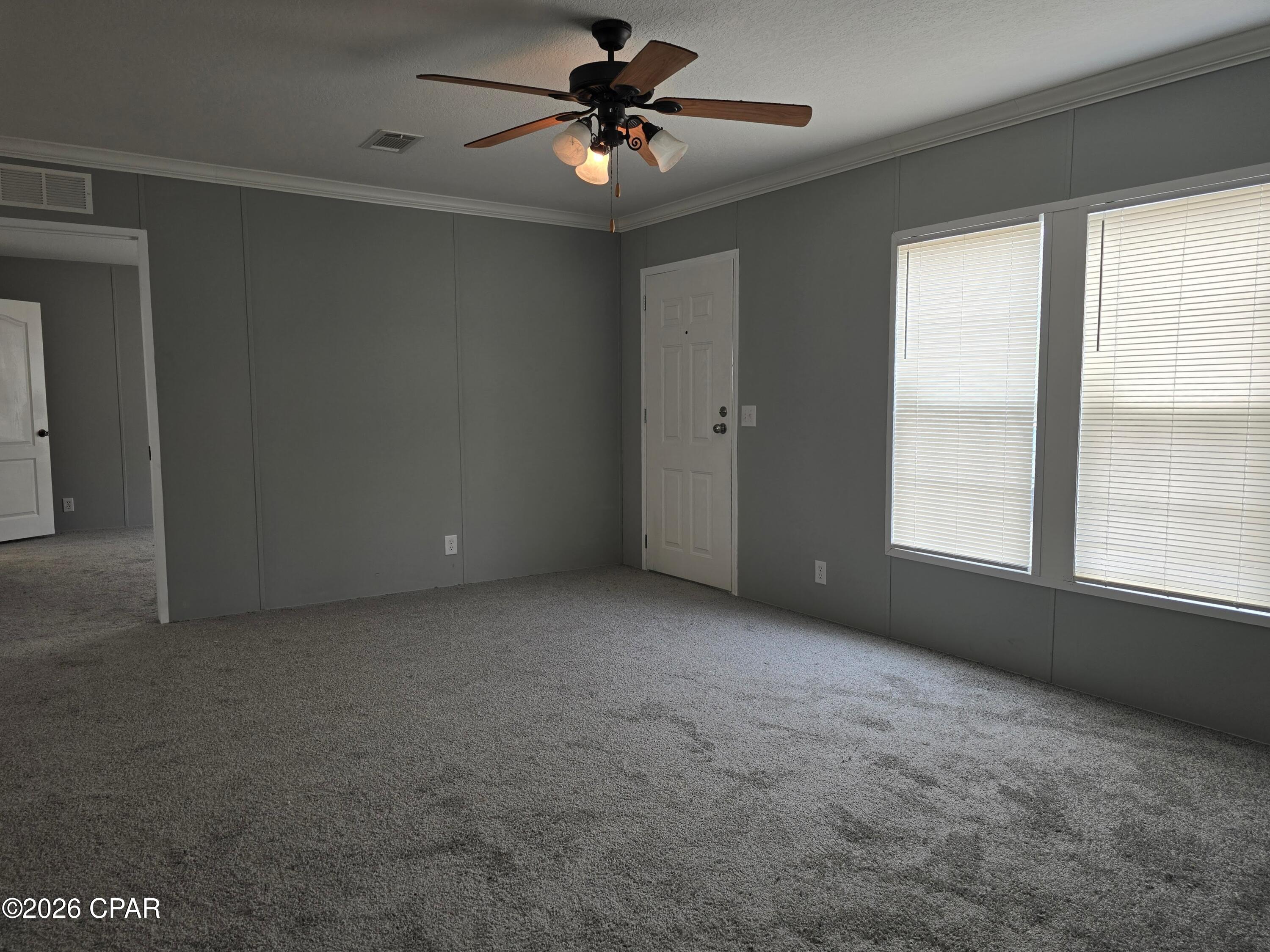 Image 1 For 233 Avenue  