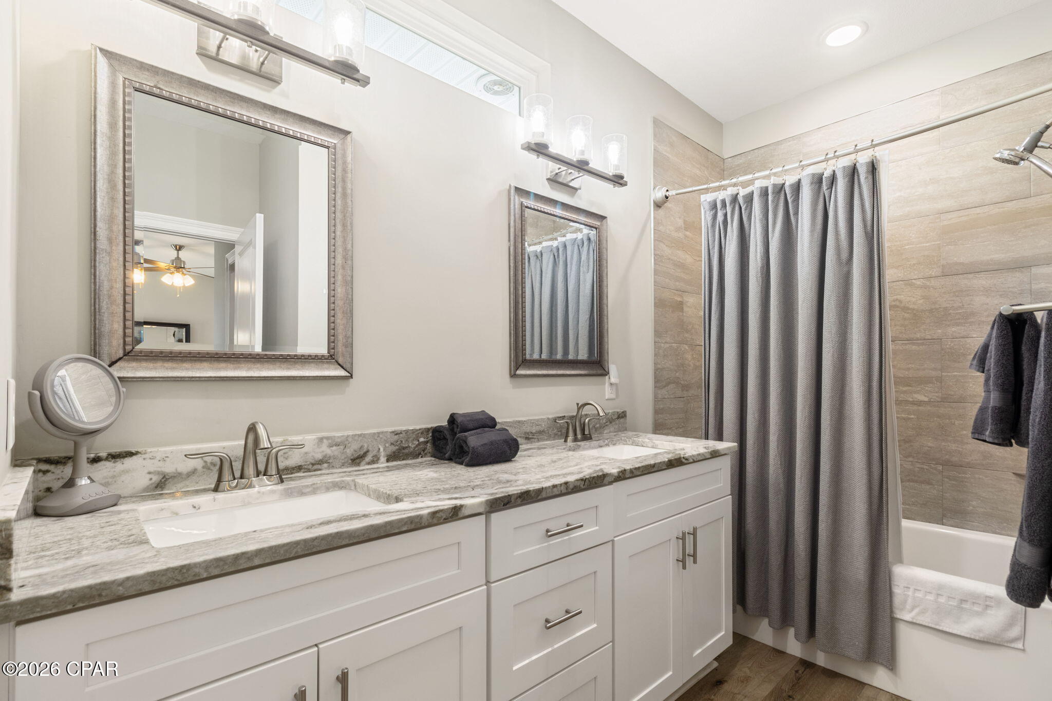 Image 29 For 1114 Foster Avenue