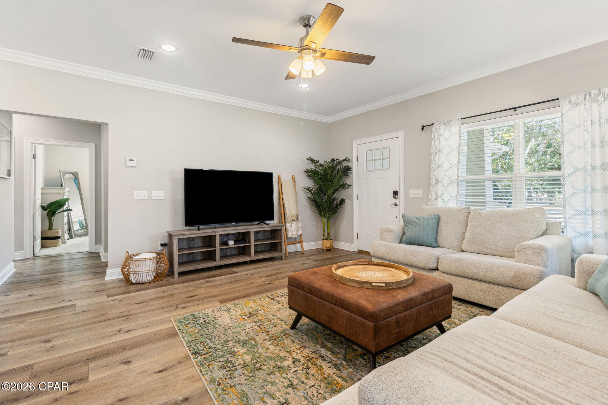 Image 9 For 1114 Foster Avenue