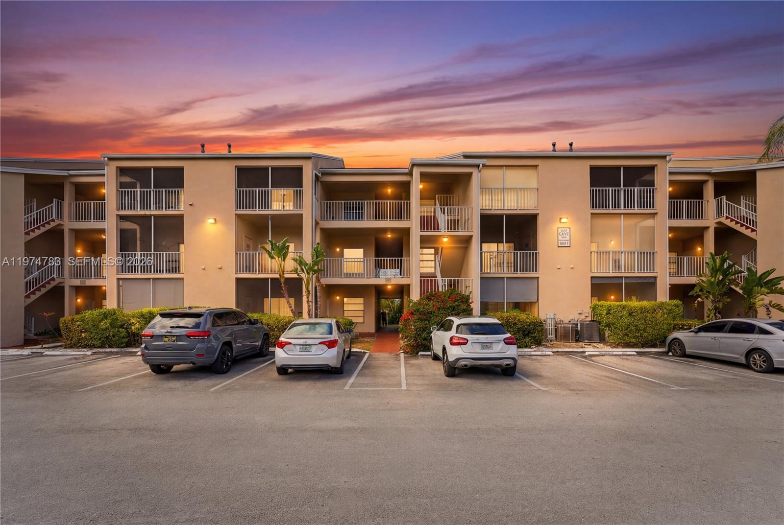 Hammocks Trails Condo