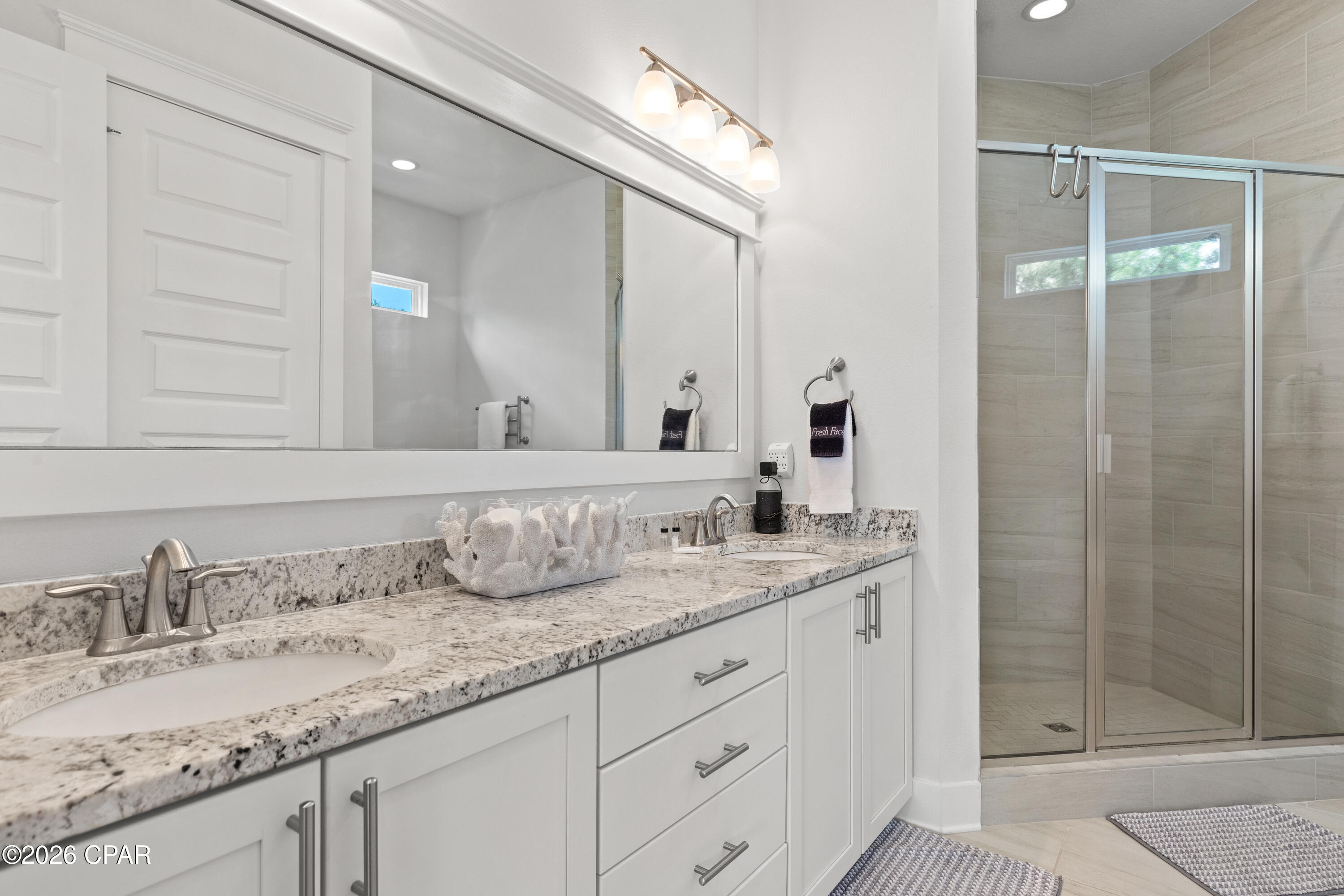 Image 22 For 134 Grande Pointe Drive