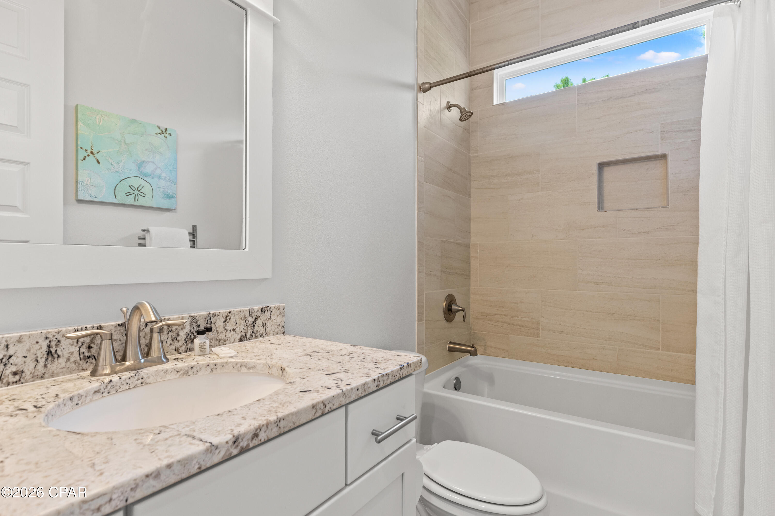 Listing photo id 25 for 134 Grande Pointe Drive