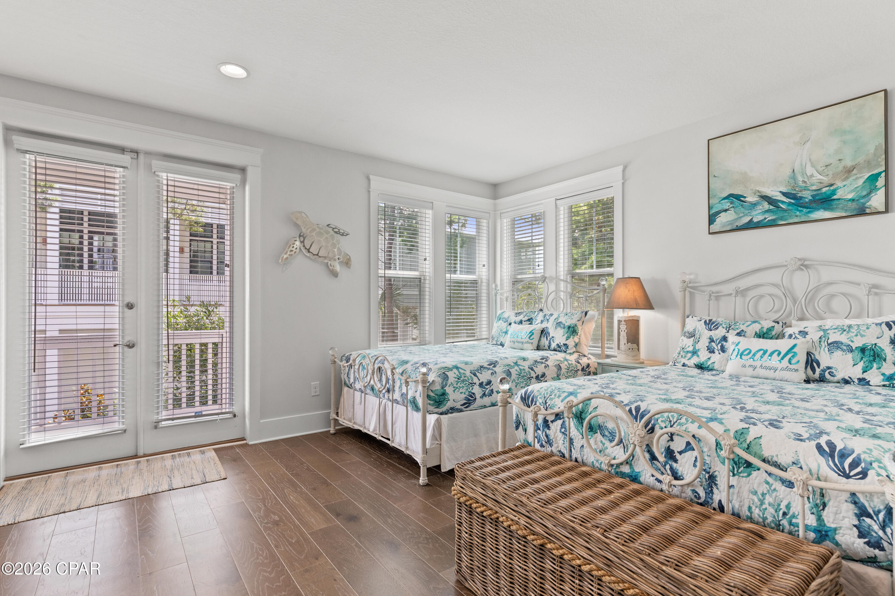 Listing photo id 33 for 134 Grande Pointe Drive