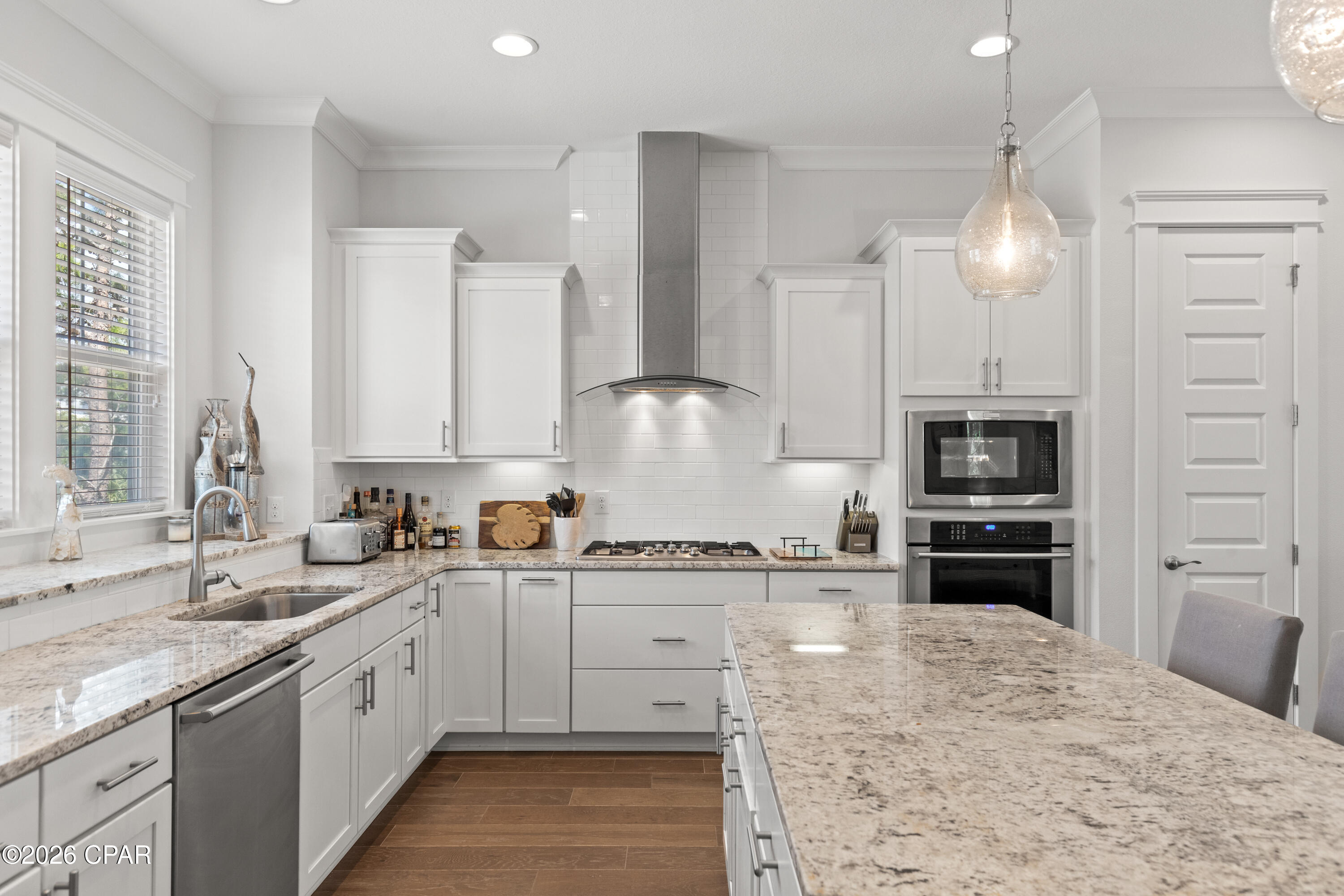 Listing photo id 6 for 134 Grande Pointe Drive