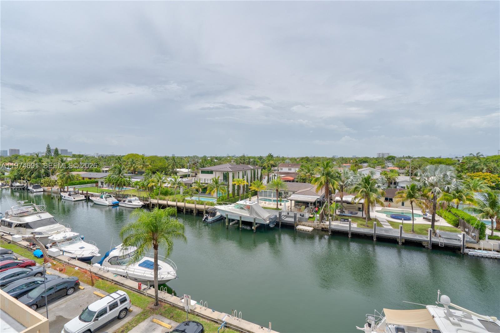 Vecino Del Mar Condo