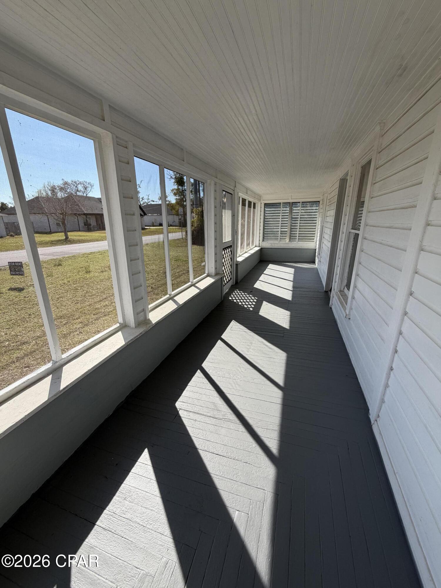 Image 20 For 1002 Indiana Avenue