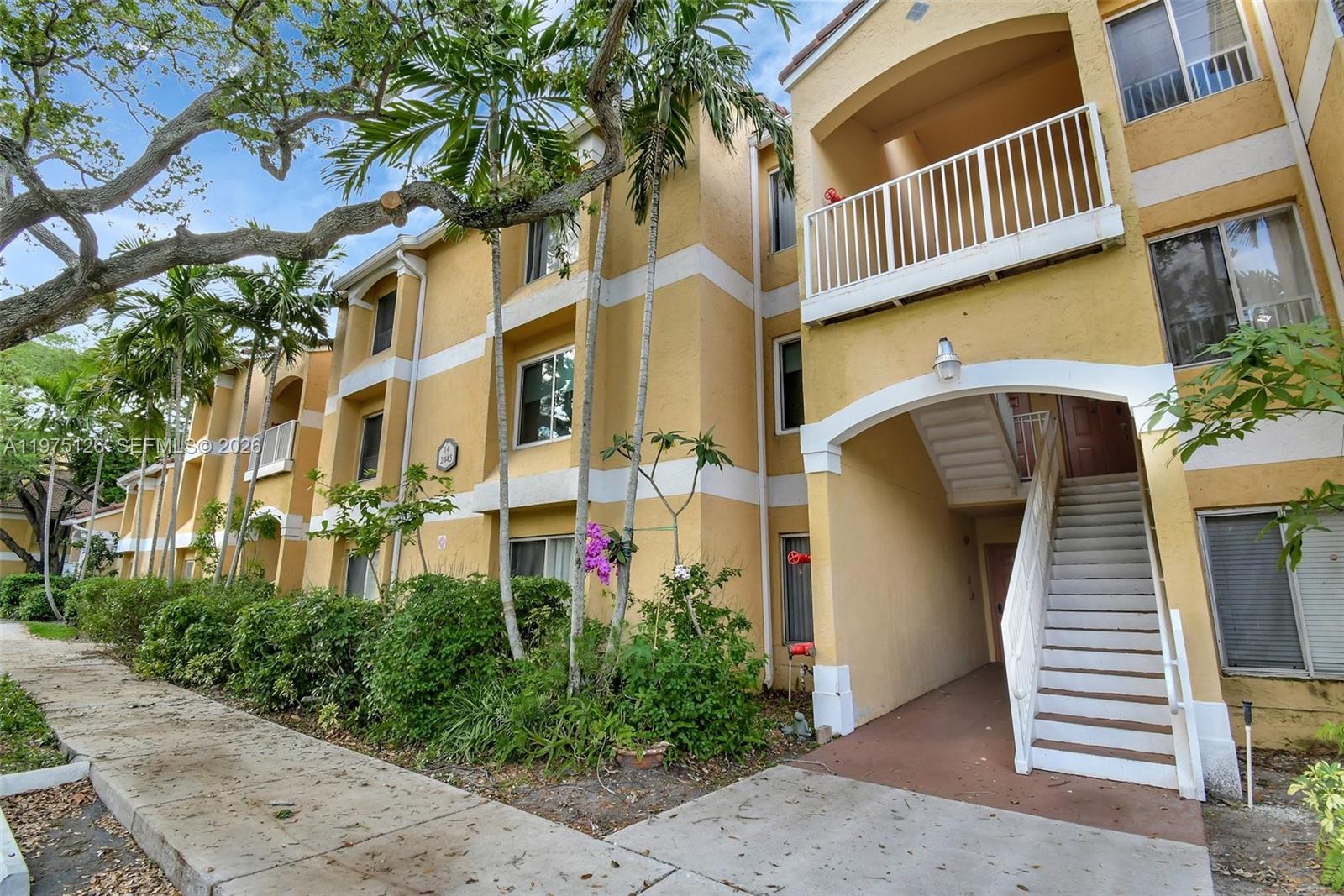 2445 33rd St Unit 1410, Oakland Park, Florida 33309